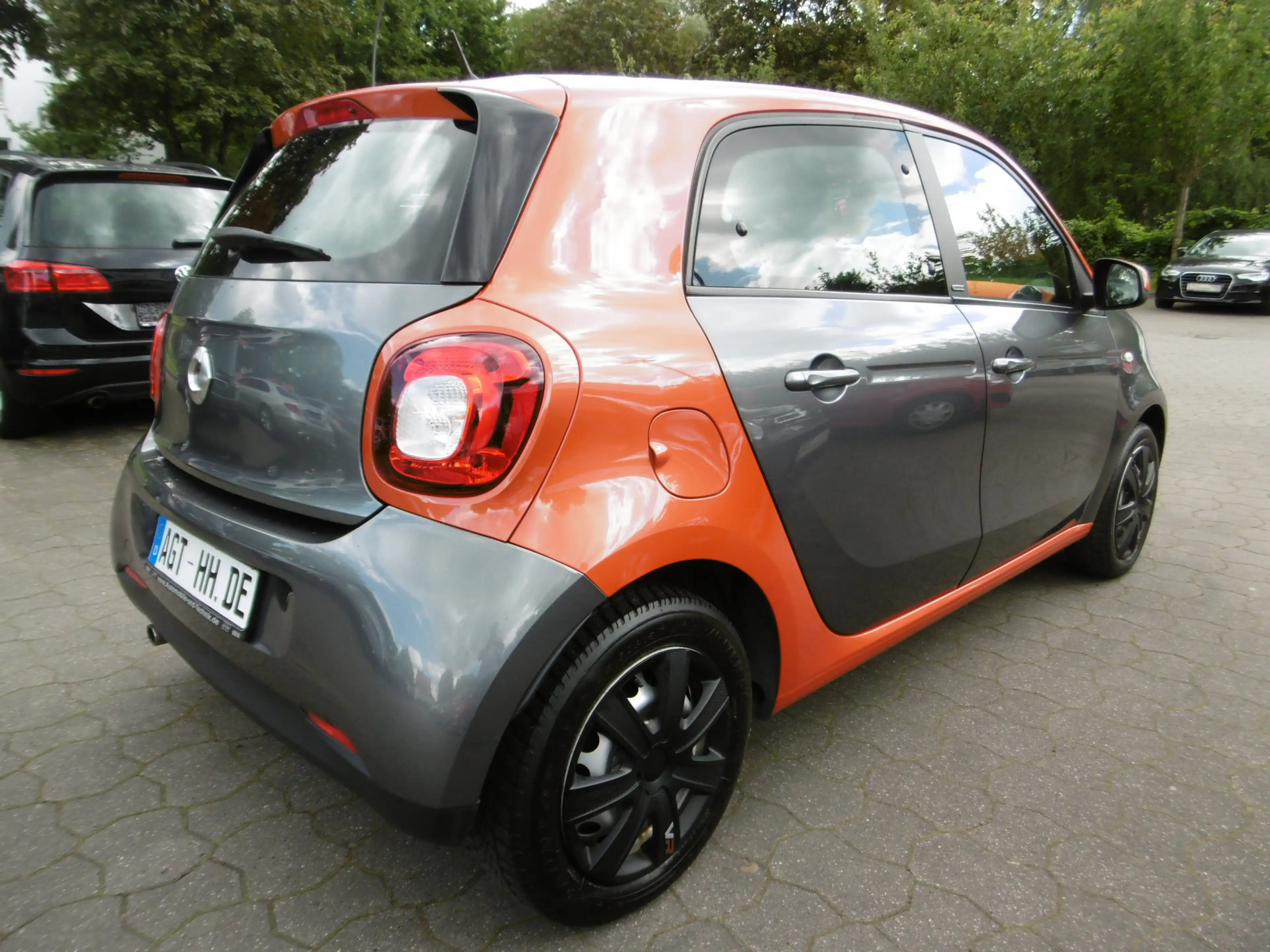 smart forFour Edition #1 Klimaaut., Panorama Sitzheiz. — photo 2