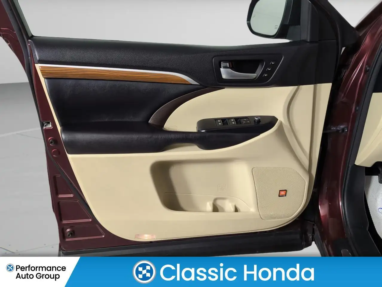 Toyota Highlander photo Toyota Highlander
