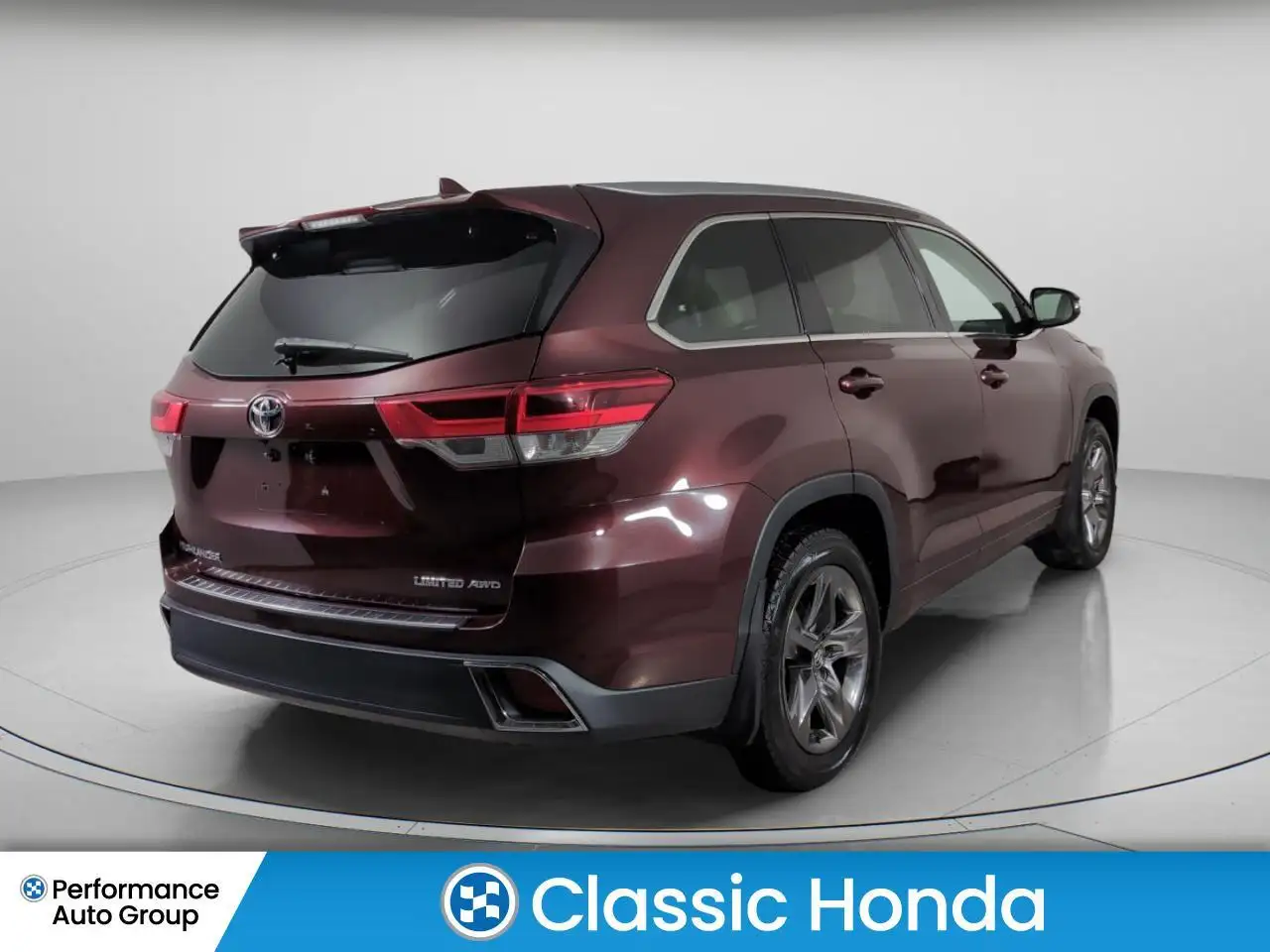 Toyota Highlander photo Toyota Highlander