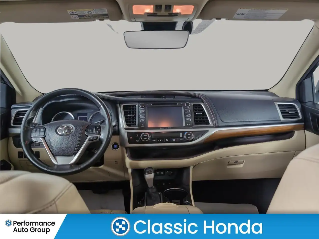 Toyota Highlander photo Toyota Highlander