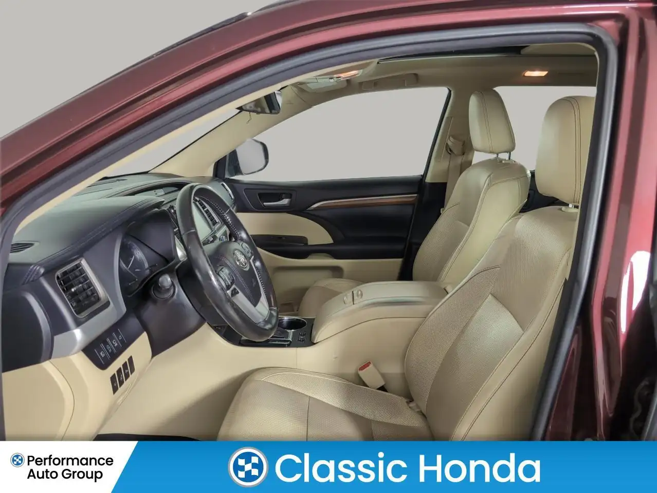 Toyota Highlander photo Toyota Highlander