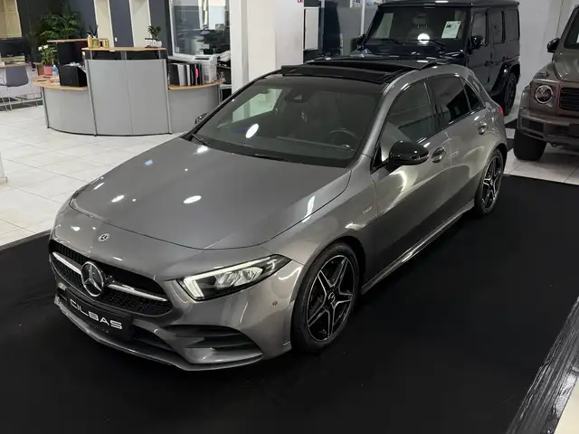 Mercedes-Benz A 180 7G AMG LINE*Edition 2021*PANO*WIDE*KAM*LED