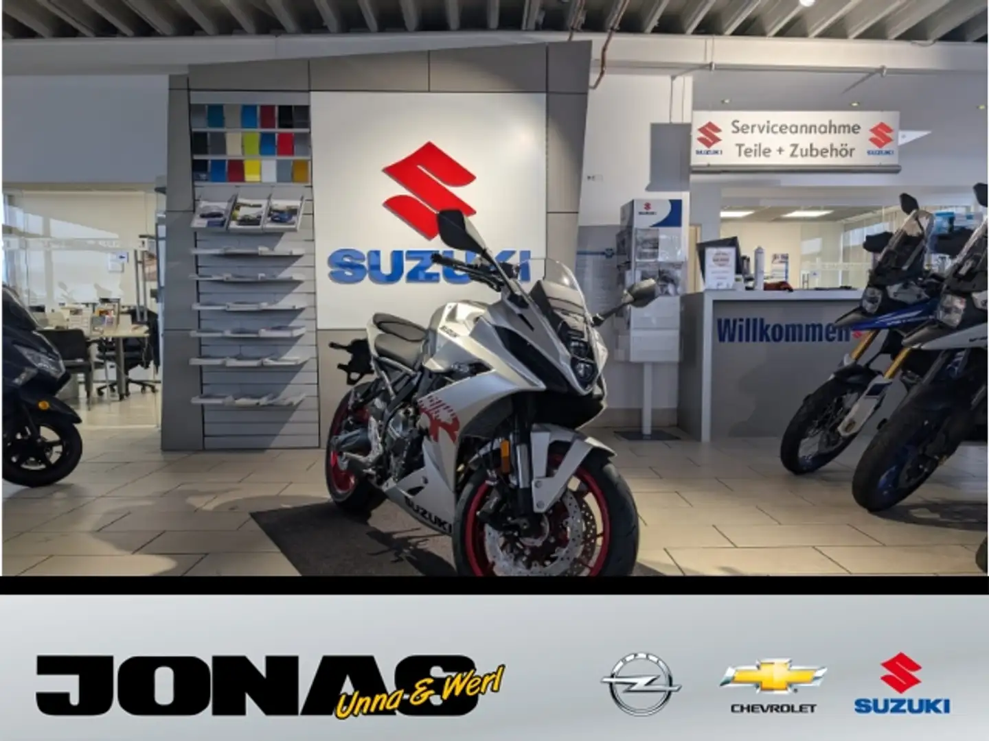Suzuki GSX 8R In Menden bei Jonas Sofort Verfügbar Silber - 1
