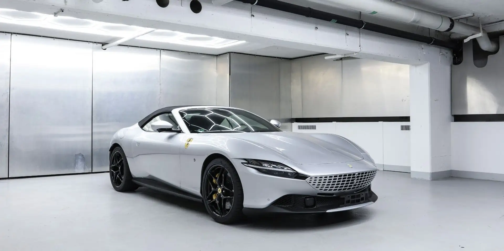 Ferrari Roma 3.9 T V8 Spider 1.Hand Carbon Passenger Dis Argent - 2