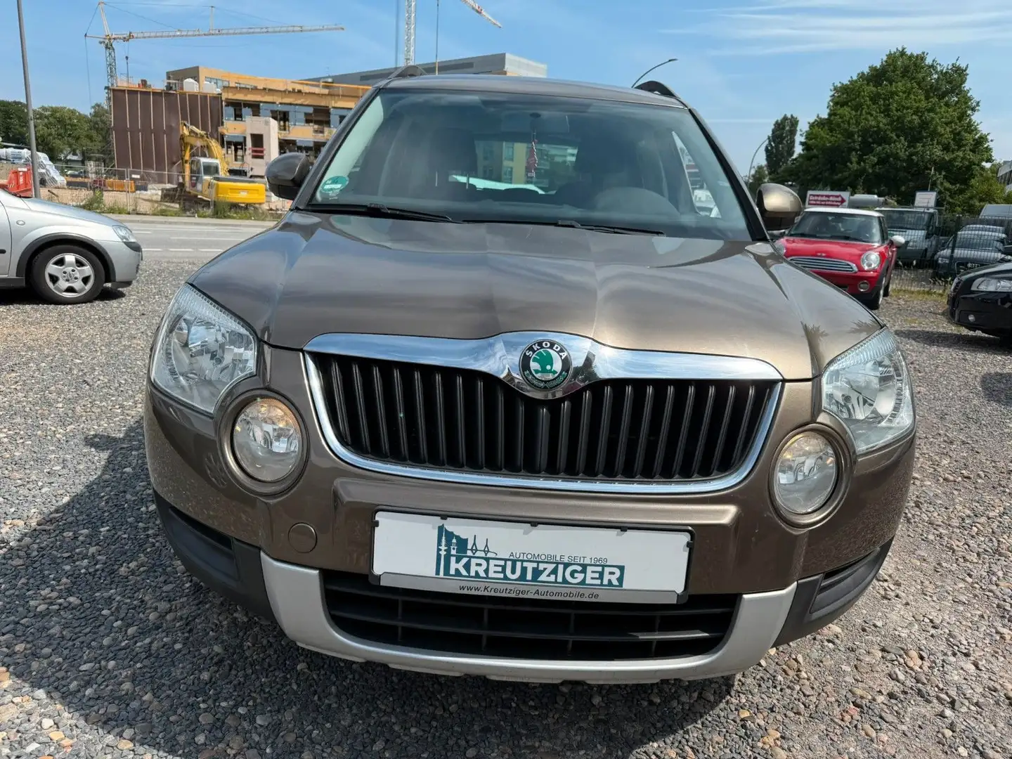 Skoda Yeti 1.2 TSI DSG Braun - 2