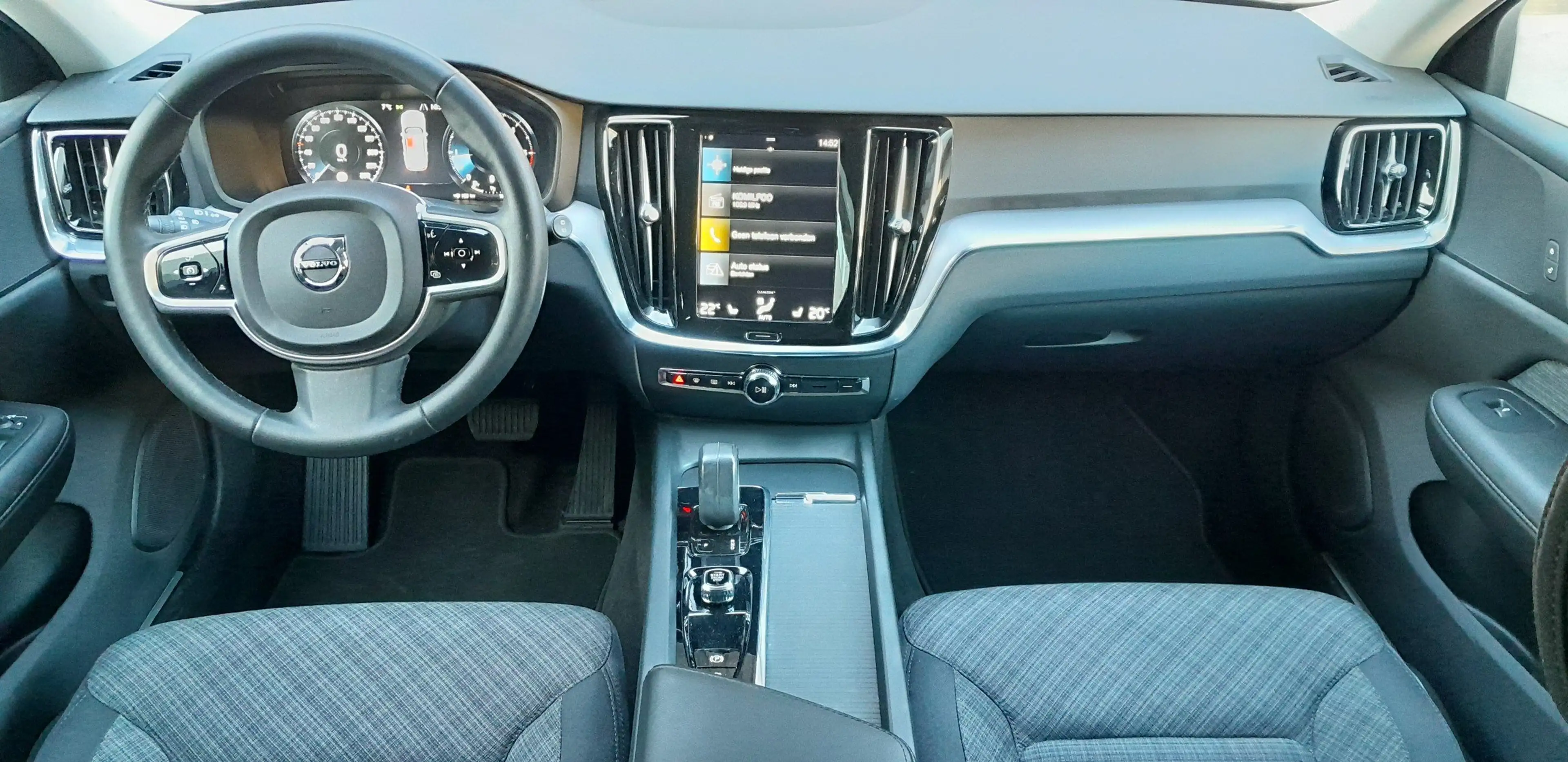 Volvo V60 Cross Country B4 AWD Geartronic | Mild Hybrid Diesel — photo 9