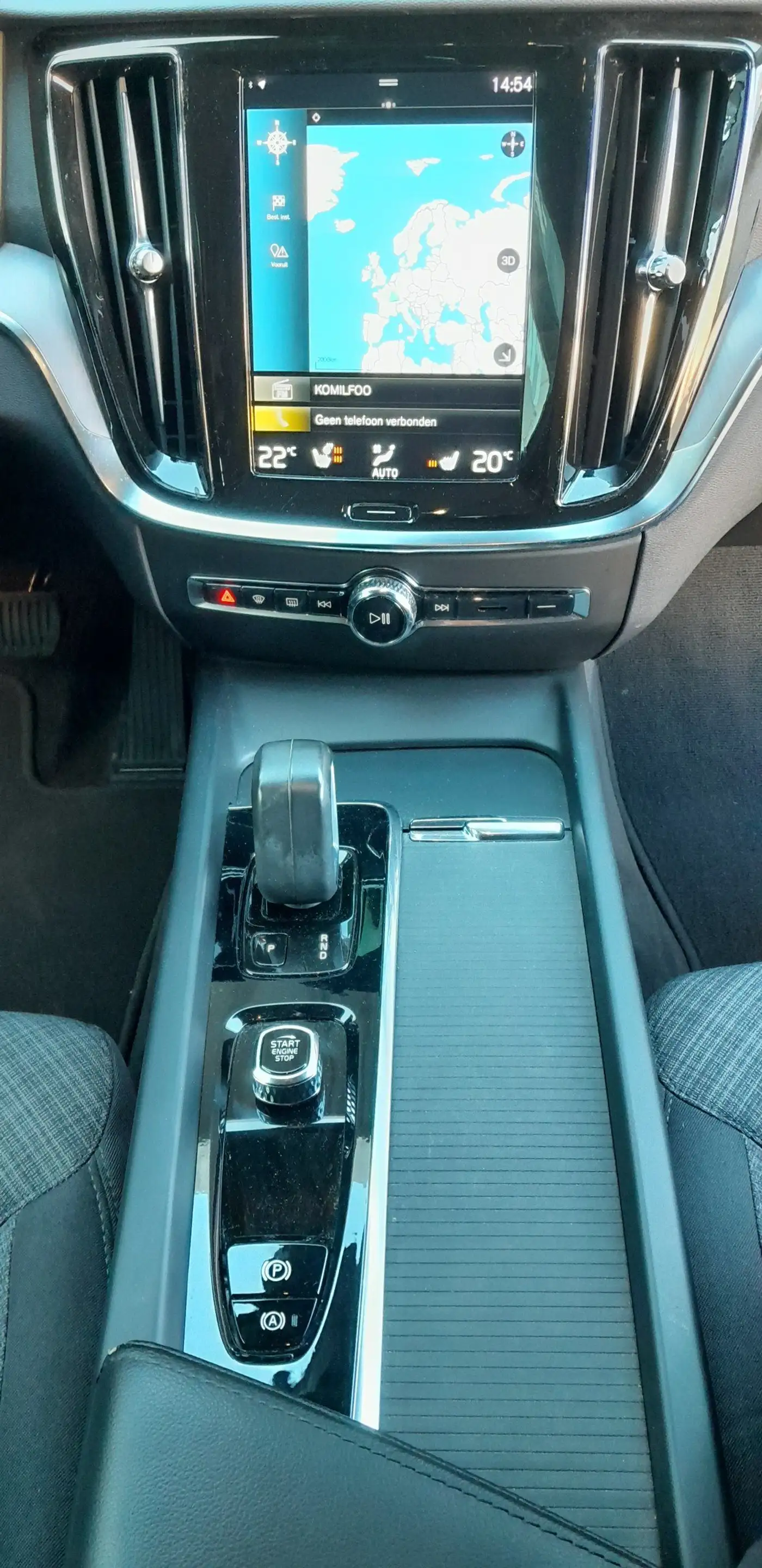 Volvo V60 Cross Country B4 AWD Geartronic | Mild Hybrid Diesel — photo 13