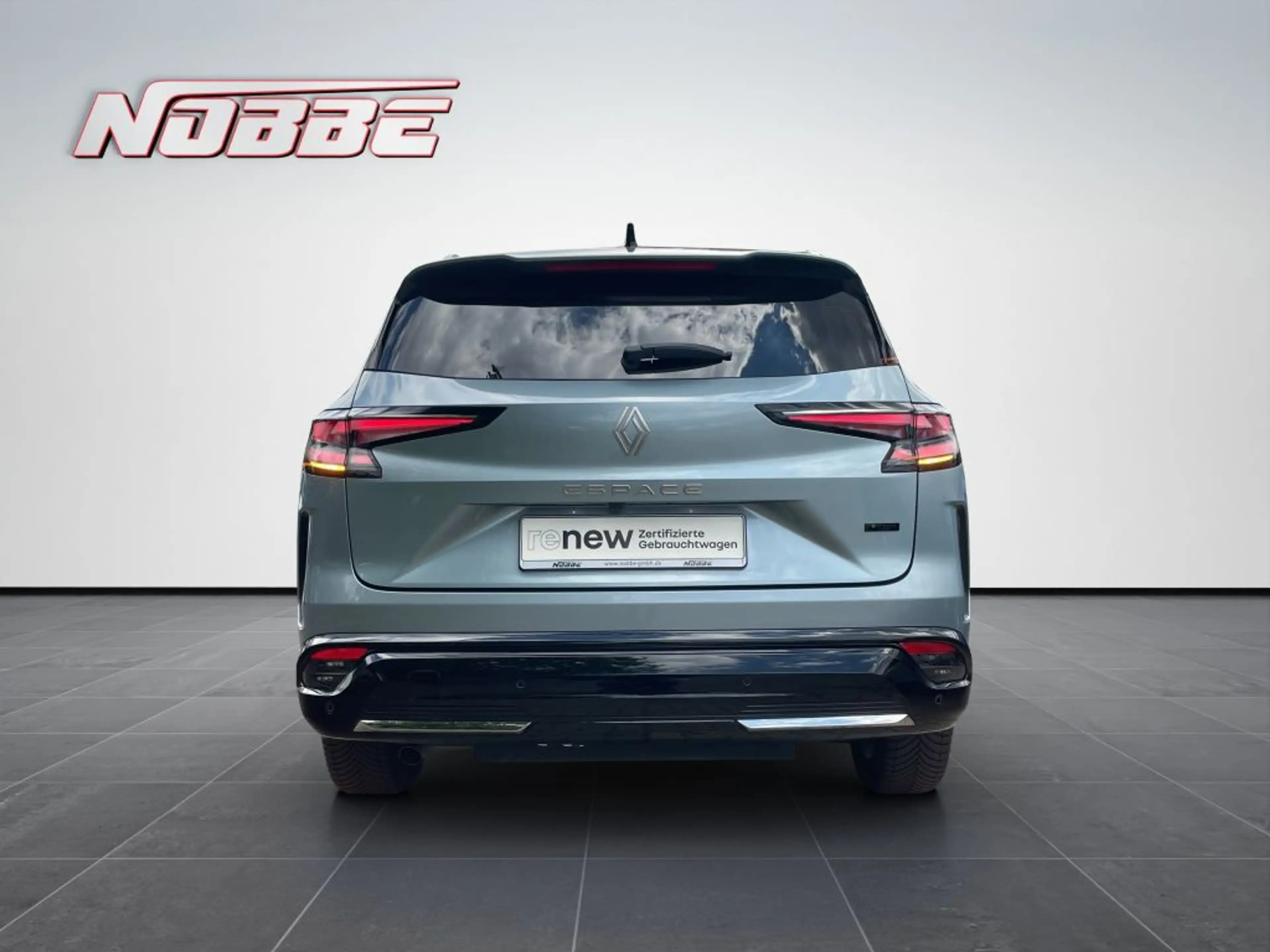 Renault Espace Full Hybrid E-TECH 200 Techno 7-Sitzer — photo 4