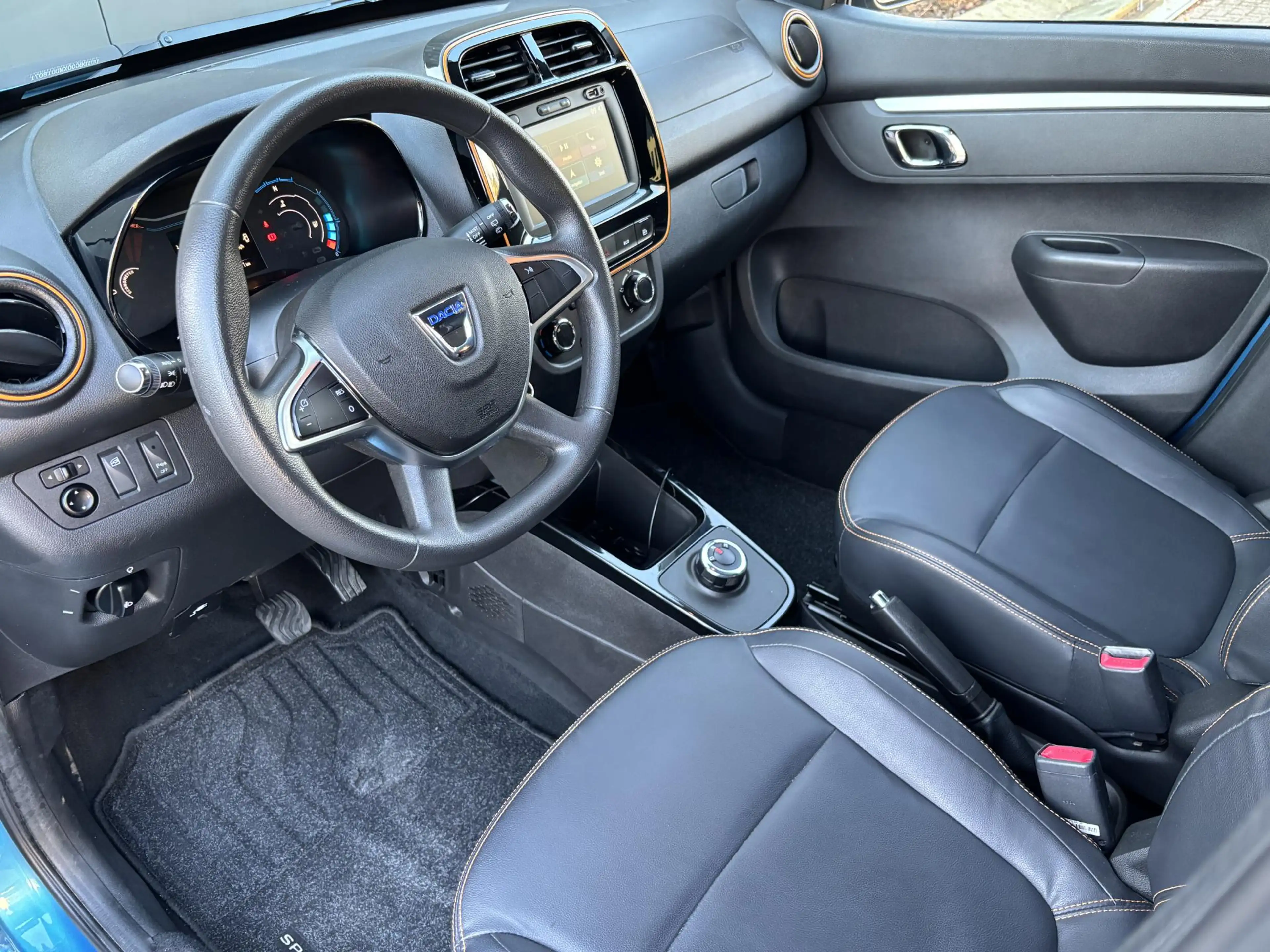 Dacia Spring Comfort Plus (Orange Pack) 27 kWh | ACCURAPPORT 91 — photo 10