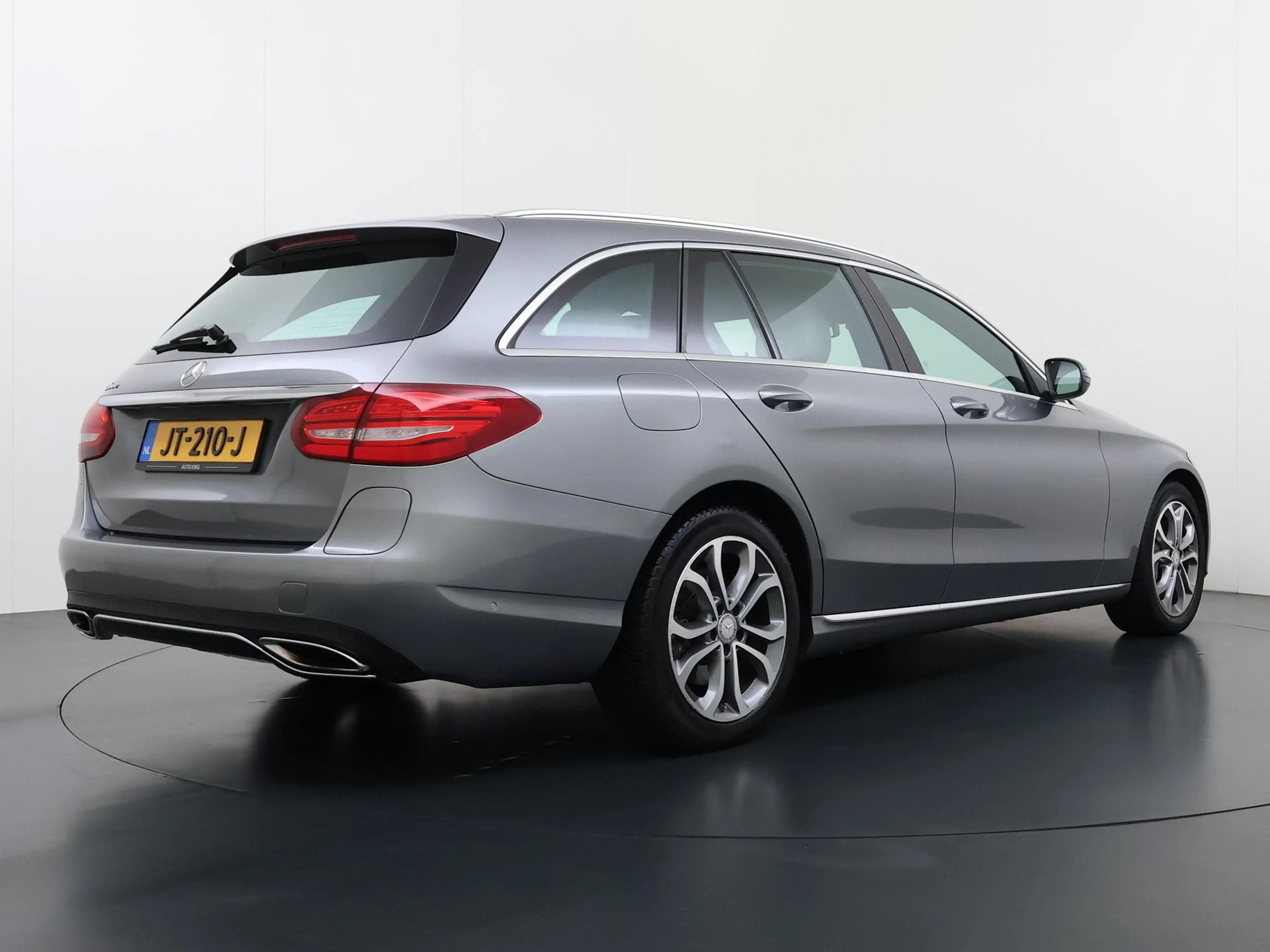 Mercedes-Benz C 350 Estate e Lease Edition — photo 3