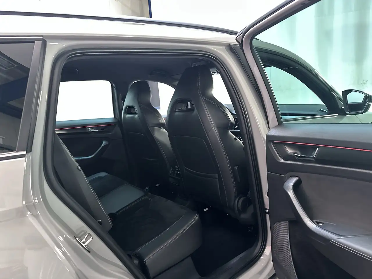 Skoda Kodiaq 1.5 TSI 150pk Sportline Business 7p. Virtual Cockp, миниатюра 19
