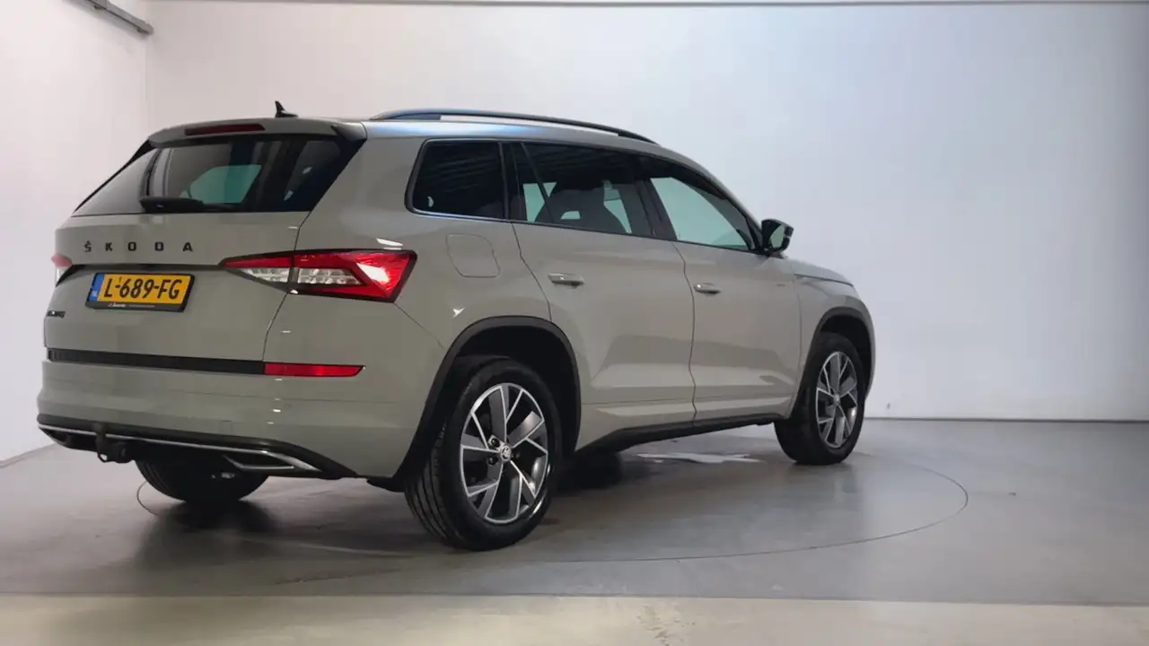 Skoda Kodiaq 1.5 TSI 150pk Sportline Business 7p. Virtual Cockp, миниатюра 3