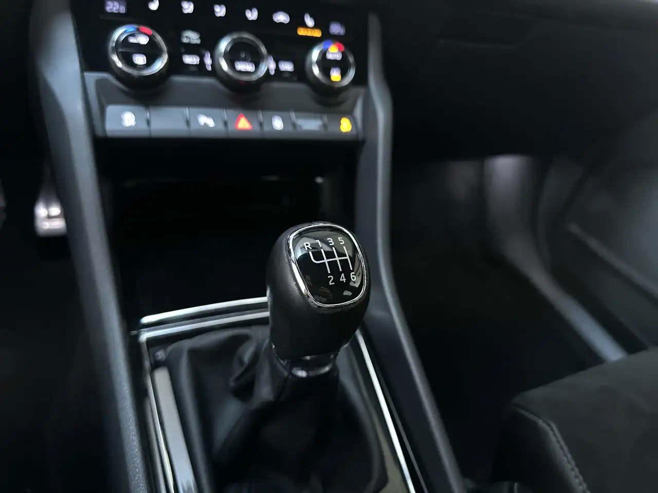 Skoda Kodiaq 1.5 TSI 150pk Sportline Business 7p. Virtual Cockp, миниатюра 18