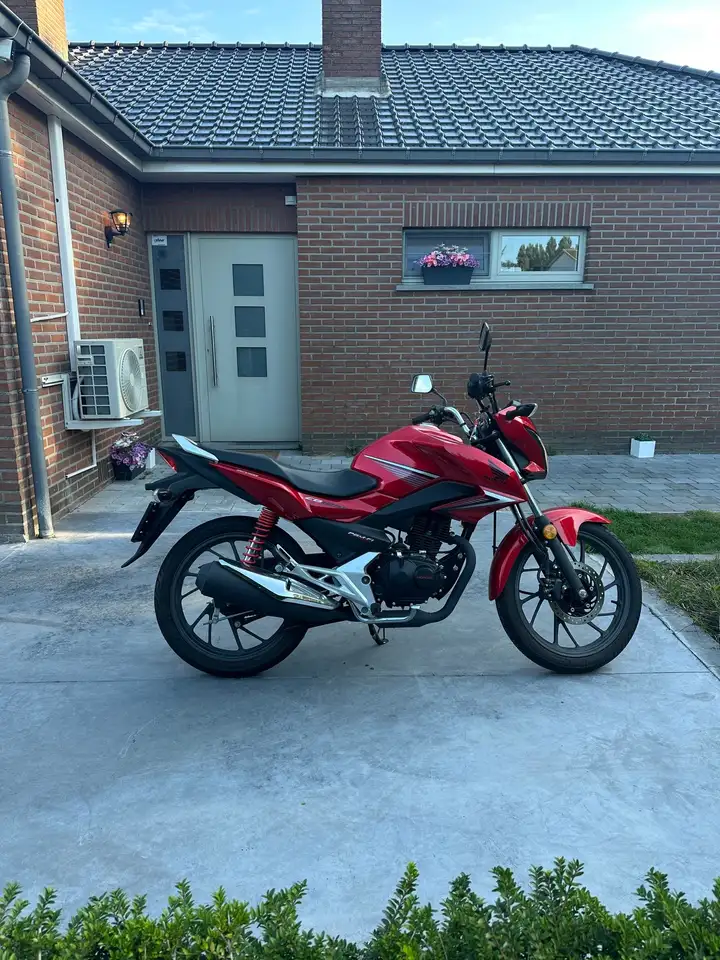 Honda CBF 125
