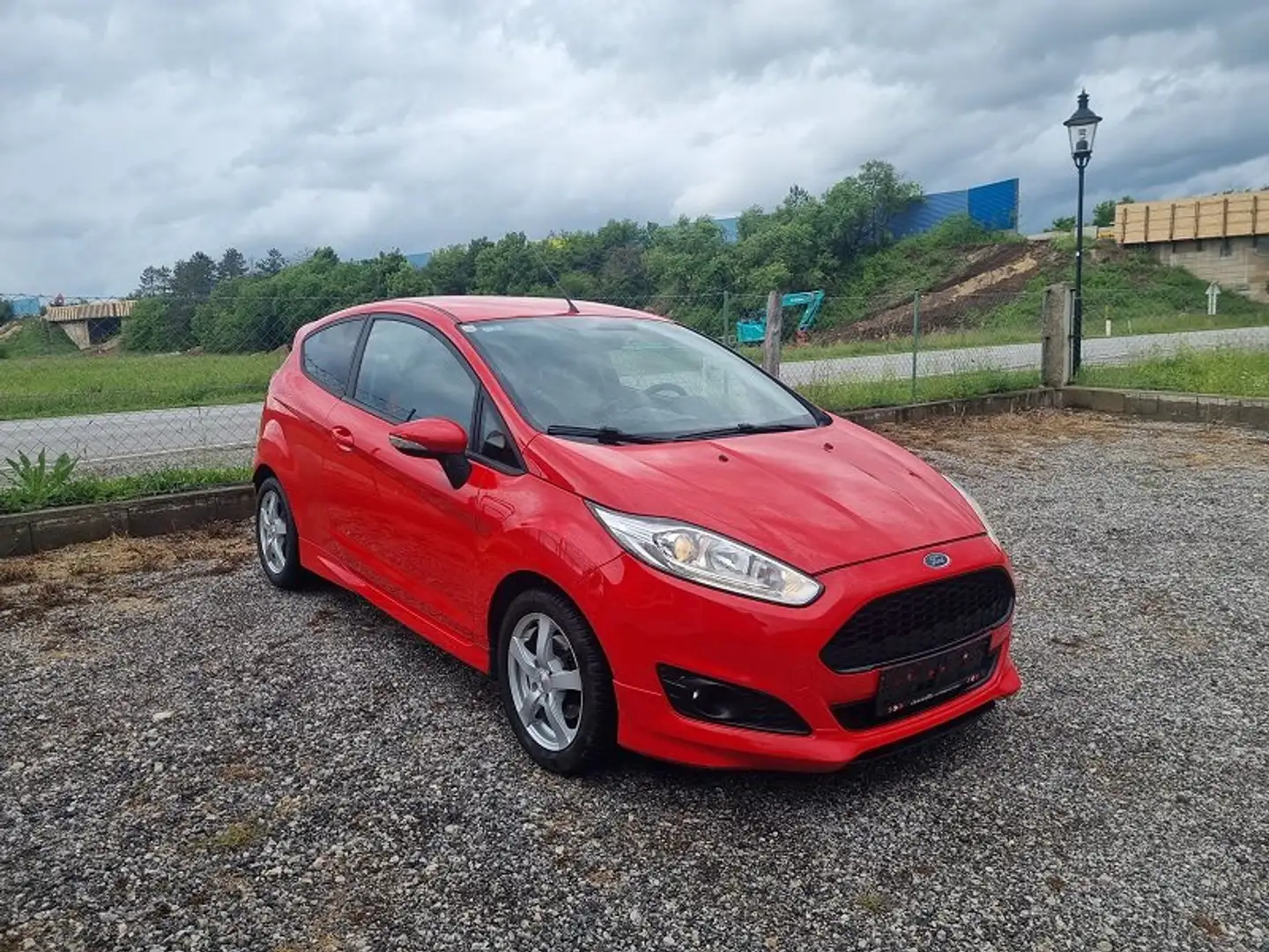 Ford Fiesta Sport 1,0 EcoBoost Start/Stop Rouge - 2