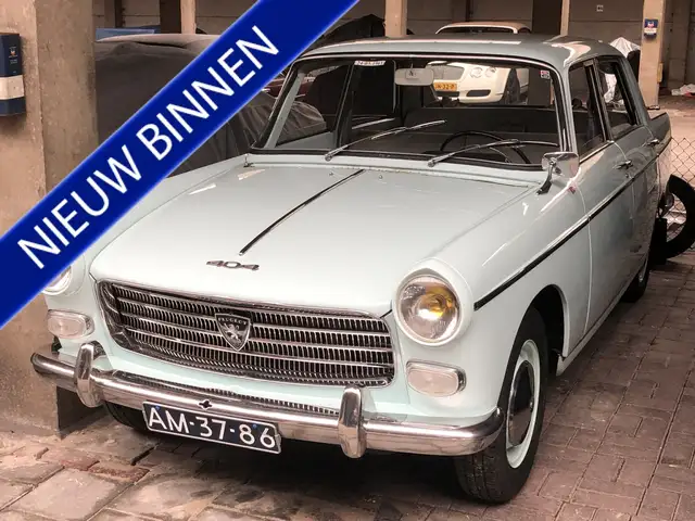 Peugeot 404 Berline * zeer mooie vroege 404 *