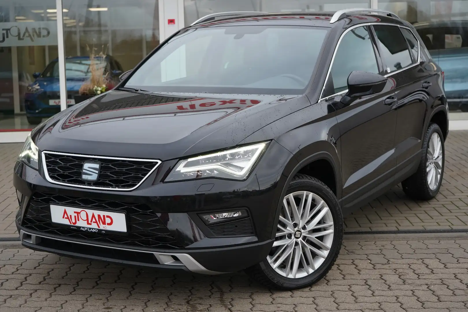 SEAT Ateca 2.0 TDI Xcellence LED Klimaaut. Navi AHK Negro - 2