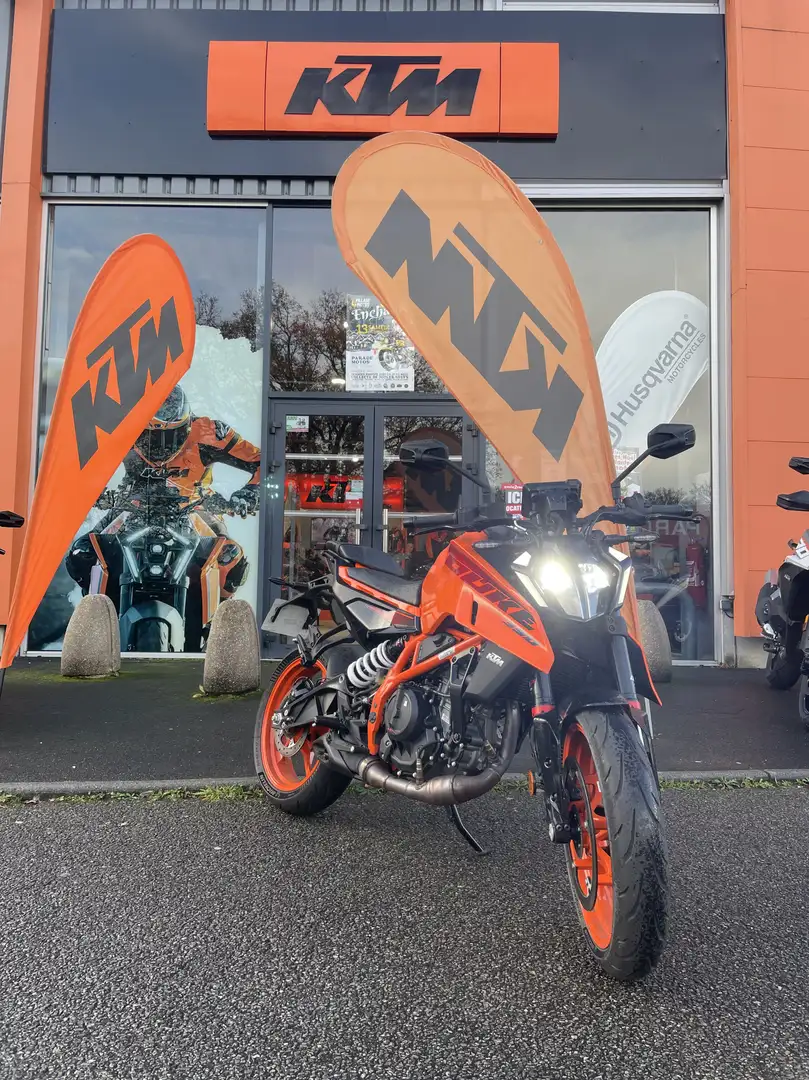 KTM 390 Duke Orange - 1