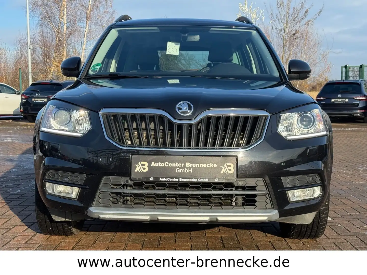 Skoda Yeti Joy*AHK*Navi*Szhg*Xenon* Schwarz - 2