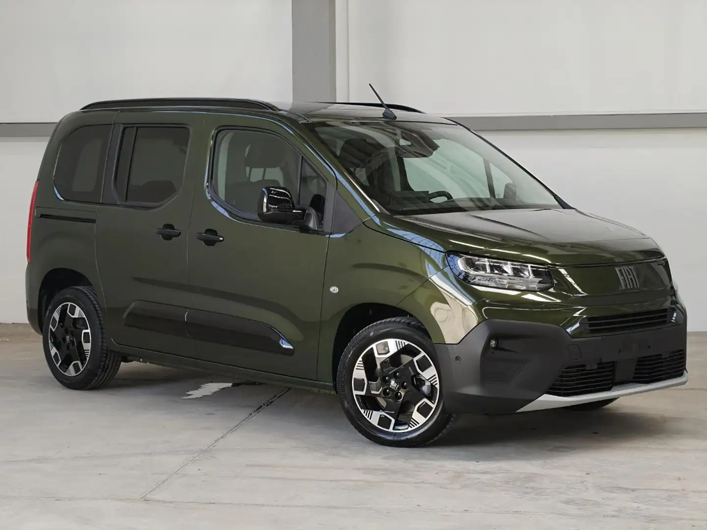 Fiat Doblo Doblò 1.5 BlueHdi 130 CV AT8 PC Magic Top Verde - 1