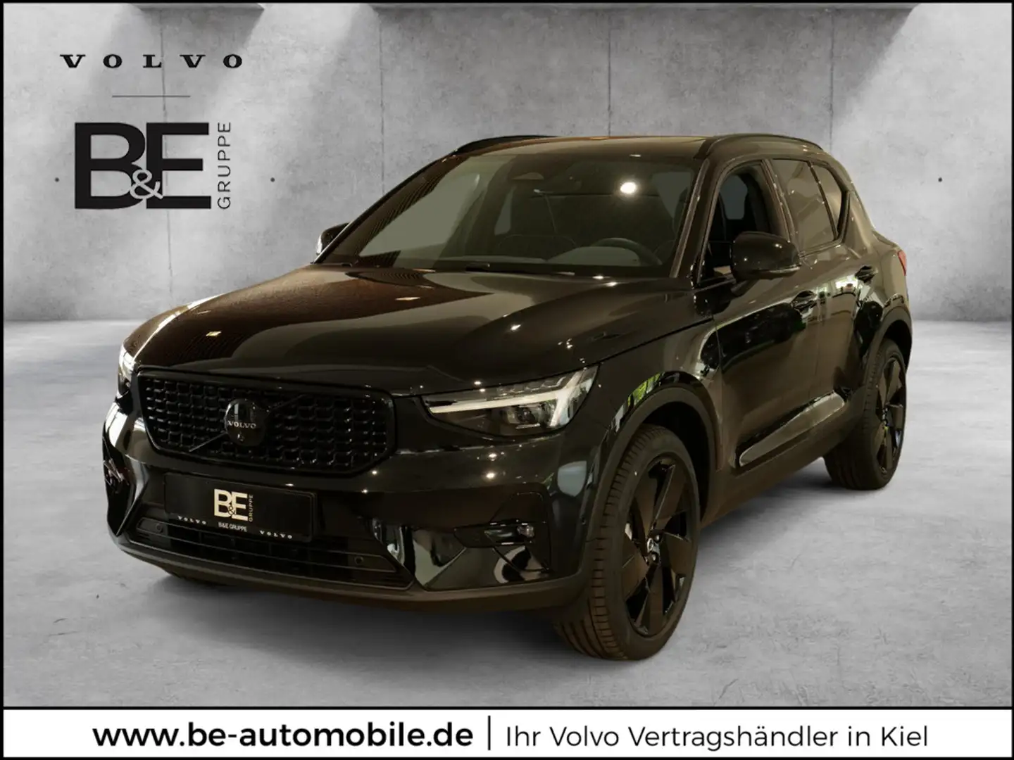 Volvo XC40 B4 Ultra Black Edition PANORAMA | 360° | HARMAN/KARDON Schwarz - 1