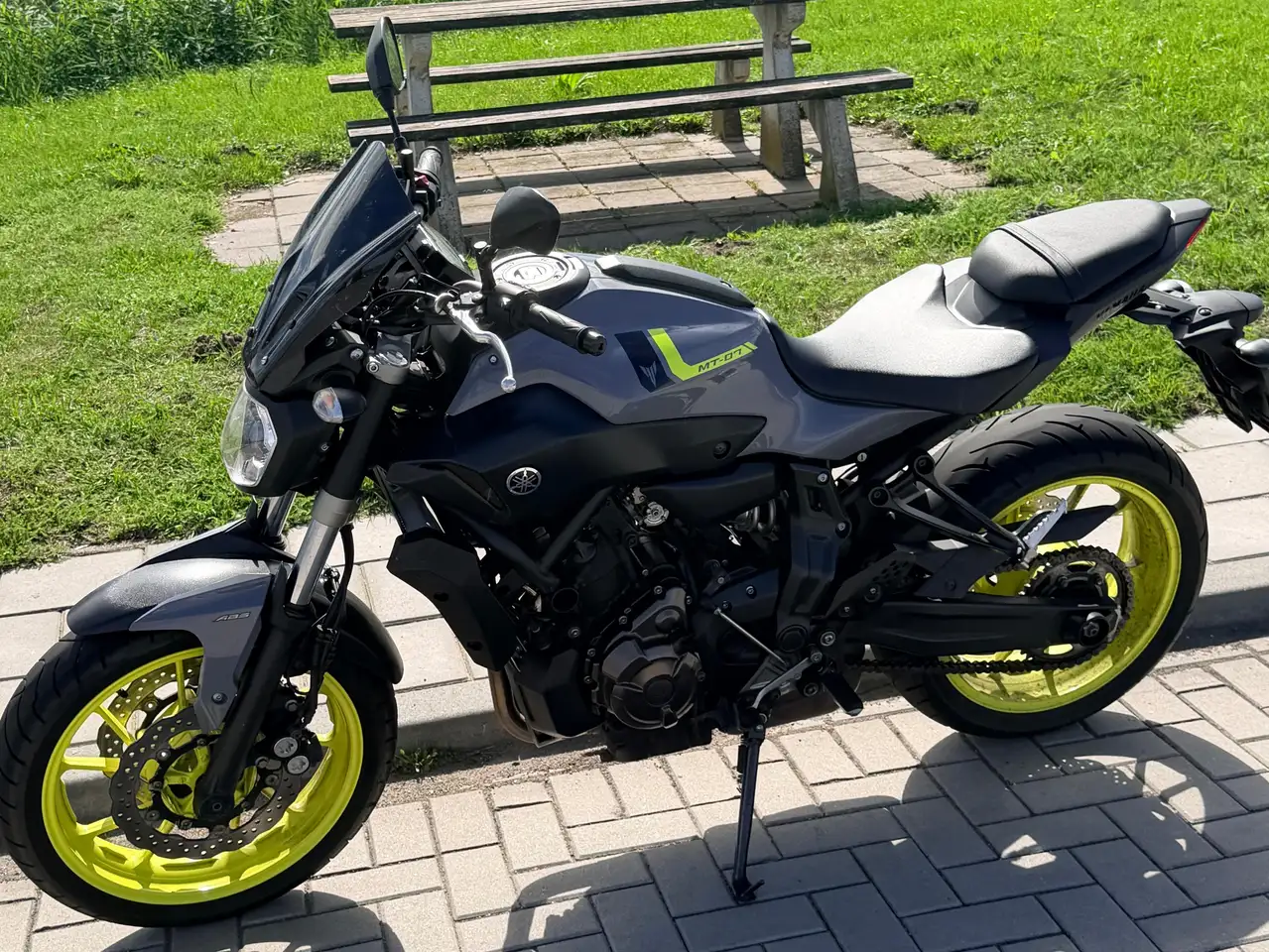 Yamaha MT-07