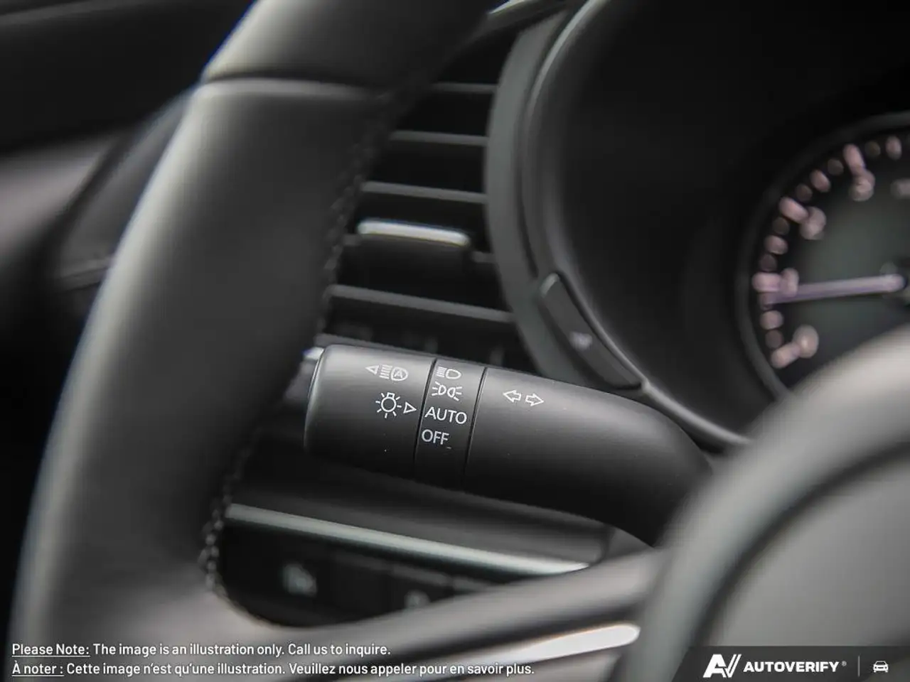 Mazda 3 снимка Mazda 3