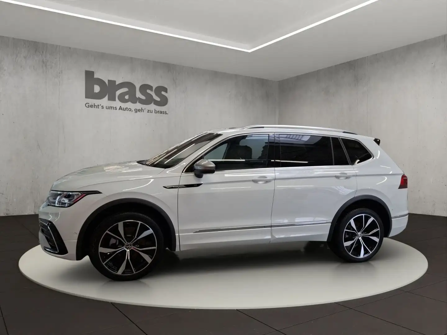 Volkswagen Tiguan Allspace R-Line White - 2