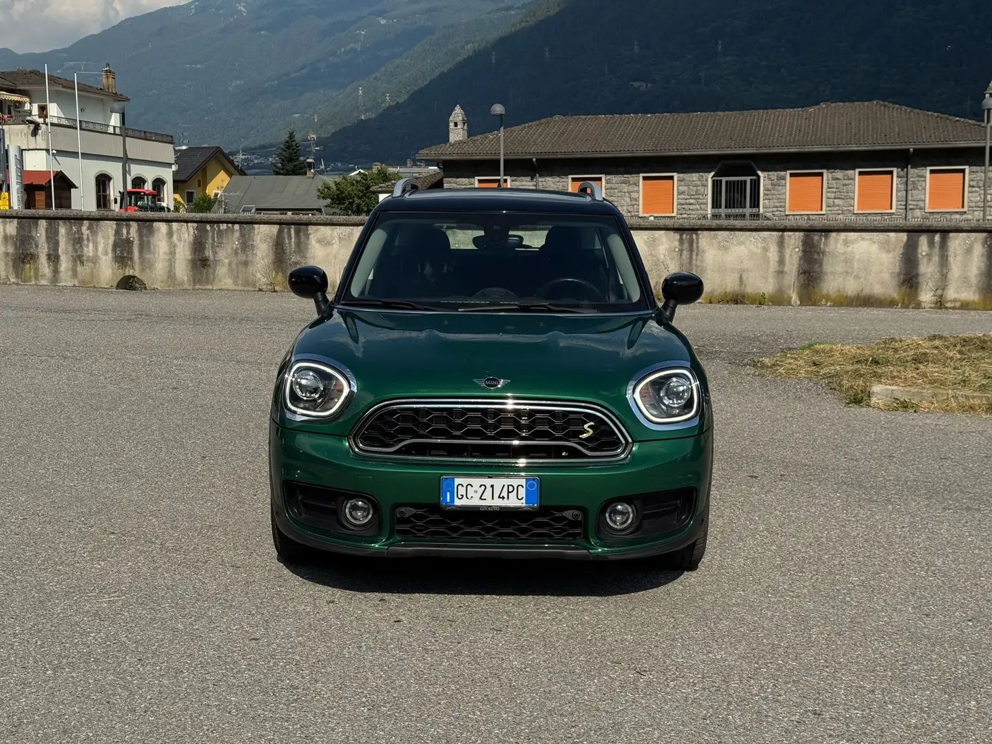 MINI Cooper SE Countryman 4X4 PLUG-IN *IVA* AUTOMATICA Verde - 2