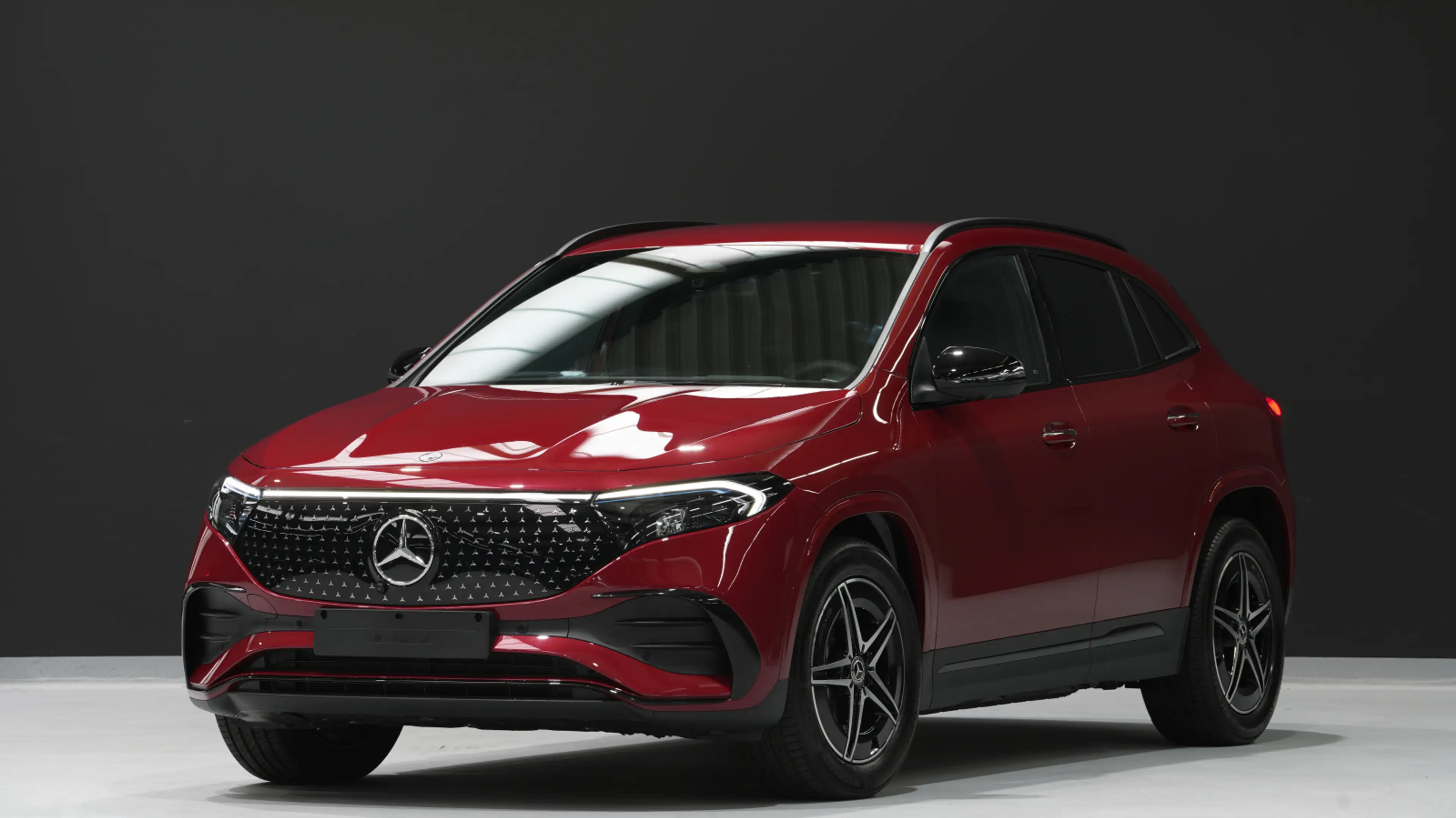 Mercedes-Benz EQA 250 EQA 250 + AMG Line Navi/Distronic/Klima/LED/BC — photo 3