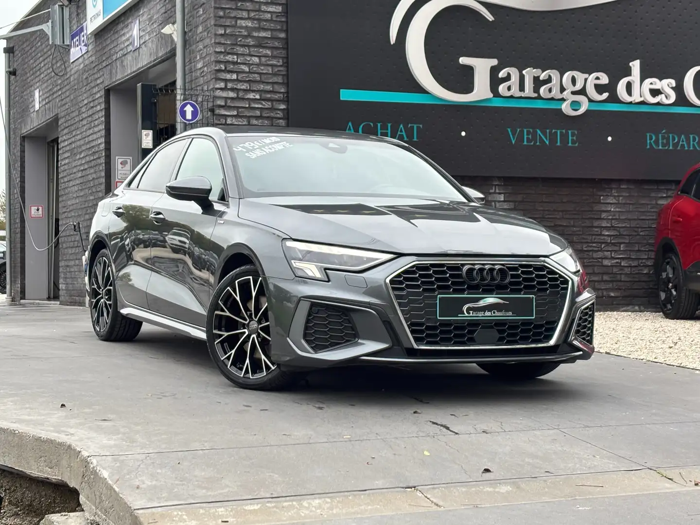 Audi A3 30 TFSI - ! S line ! - 1er Propr. - CarPlay - Eu6d Gris - 2