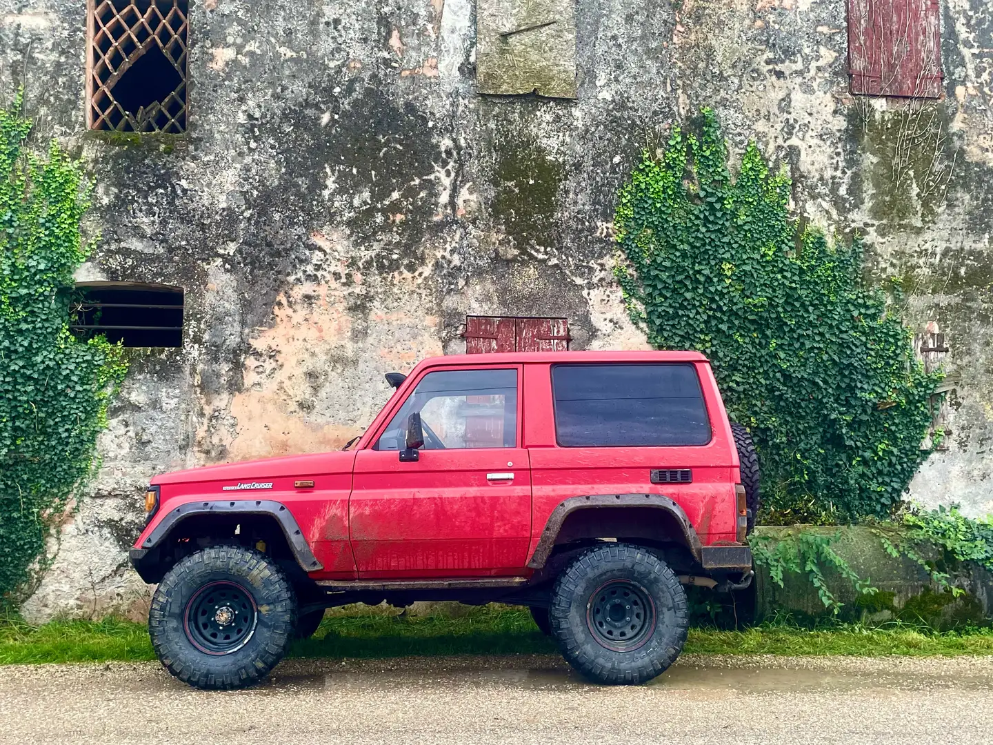 Toyota Land Cruiser lj70 Metal Top 2.5 td LX Червоний - 1
