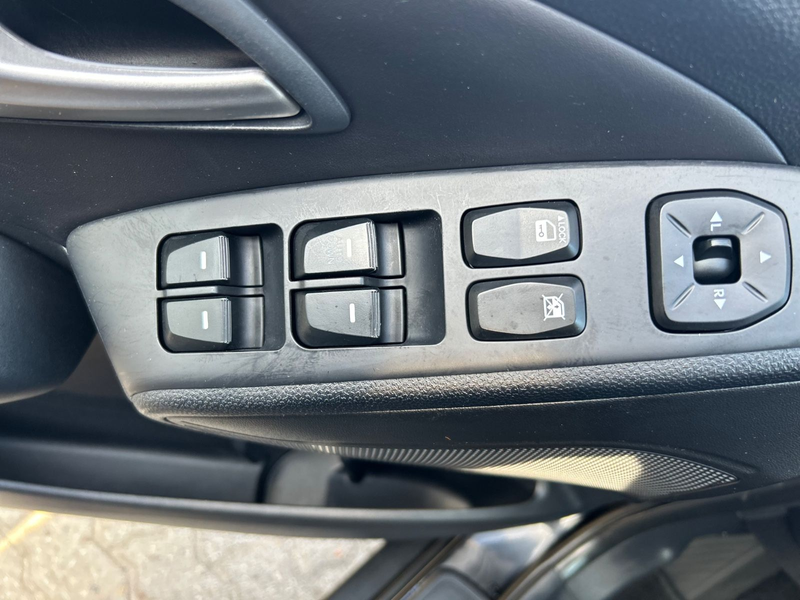 Hyundai iX35 5 Star Edition 2WD — photo 11