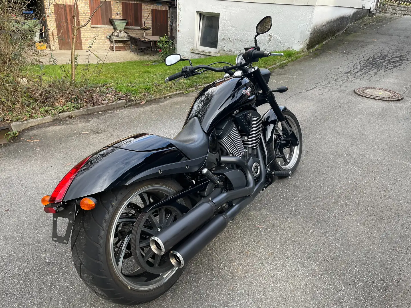 Victory Hammer 8-Ball Negro - 2