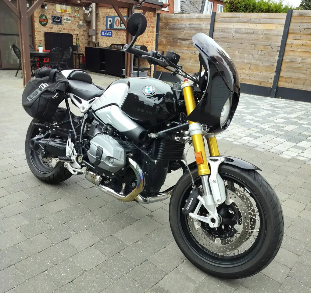 BMW R nineT
