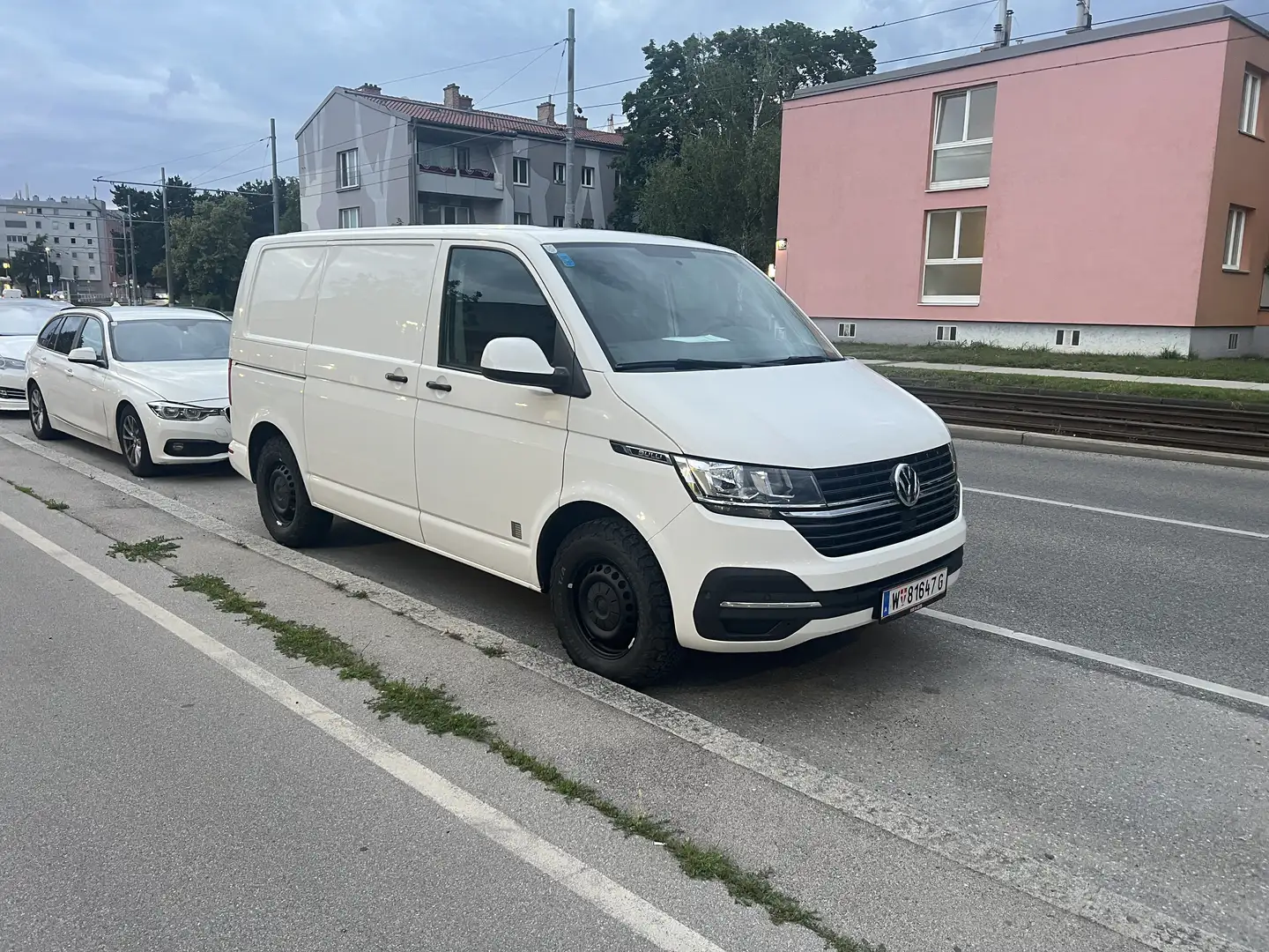 Volkswagen T6 Transporter Kastenwagen KR MD 2,0 TDI BMT - 1