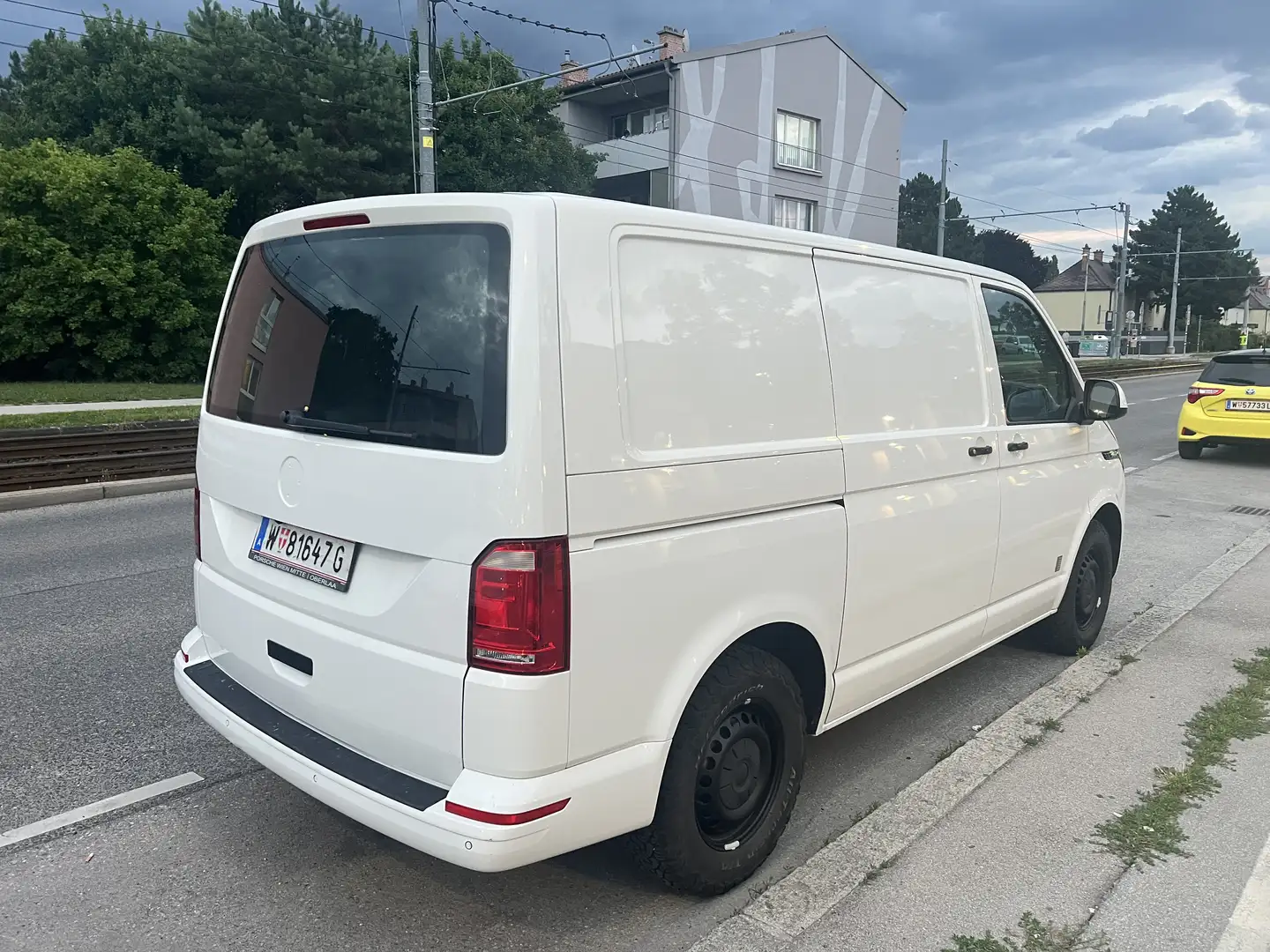 Volkswagen T6 Transporter Kastenwagen KR MD 2,0 TDI BMT - 2
