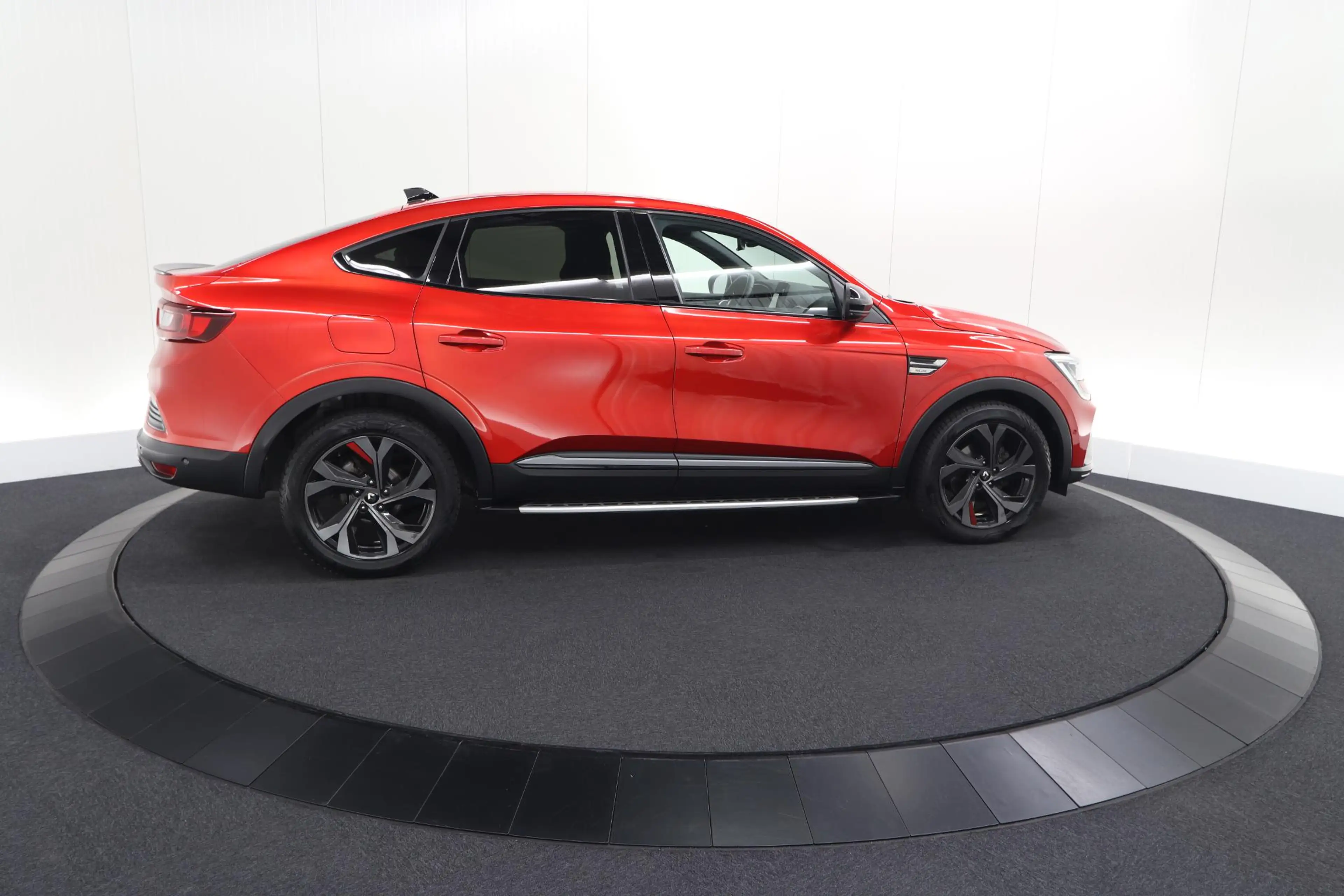 Renault Arkana 1.6 E-Tech Hybrid 145 R.S. Line | Adaptieve Cruise — photo 9