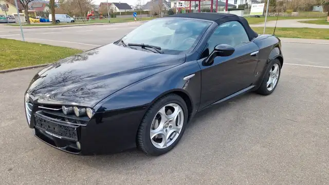 Alfa Romeo Spider 2.4 JTD 20V Exclusive*Leder*RAR*TÜV*