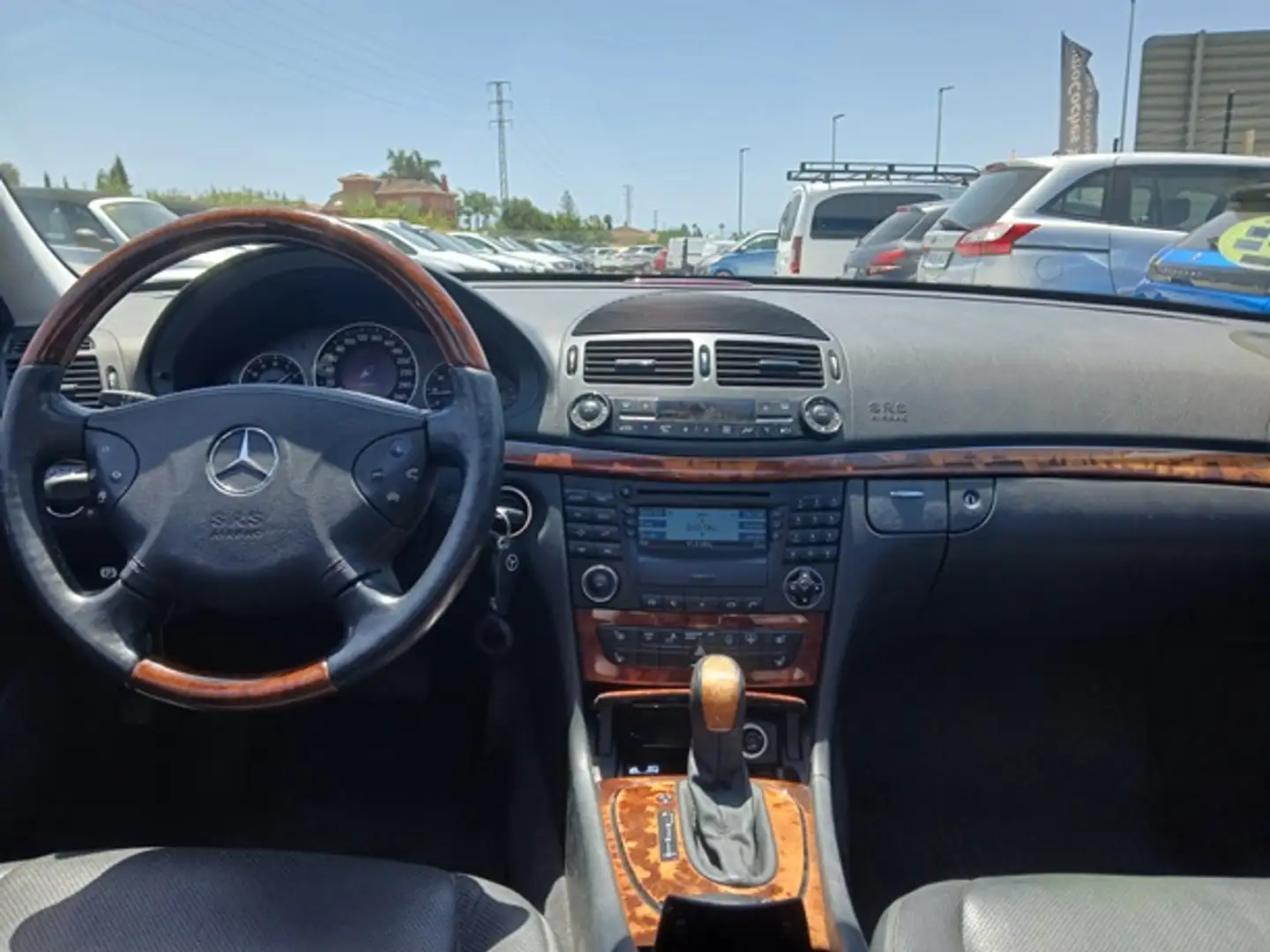 Mercedes-Benz E 320 V6 4Matic Elegance Gris - 2