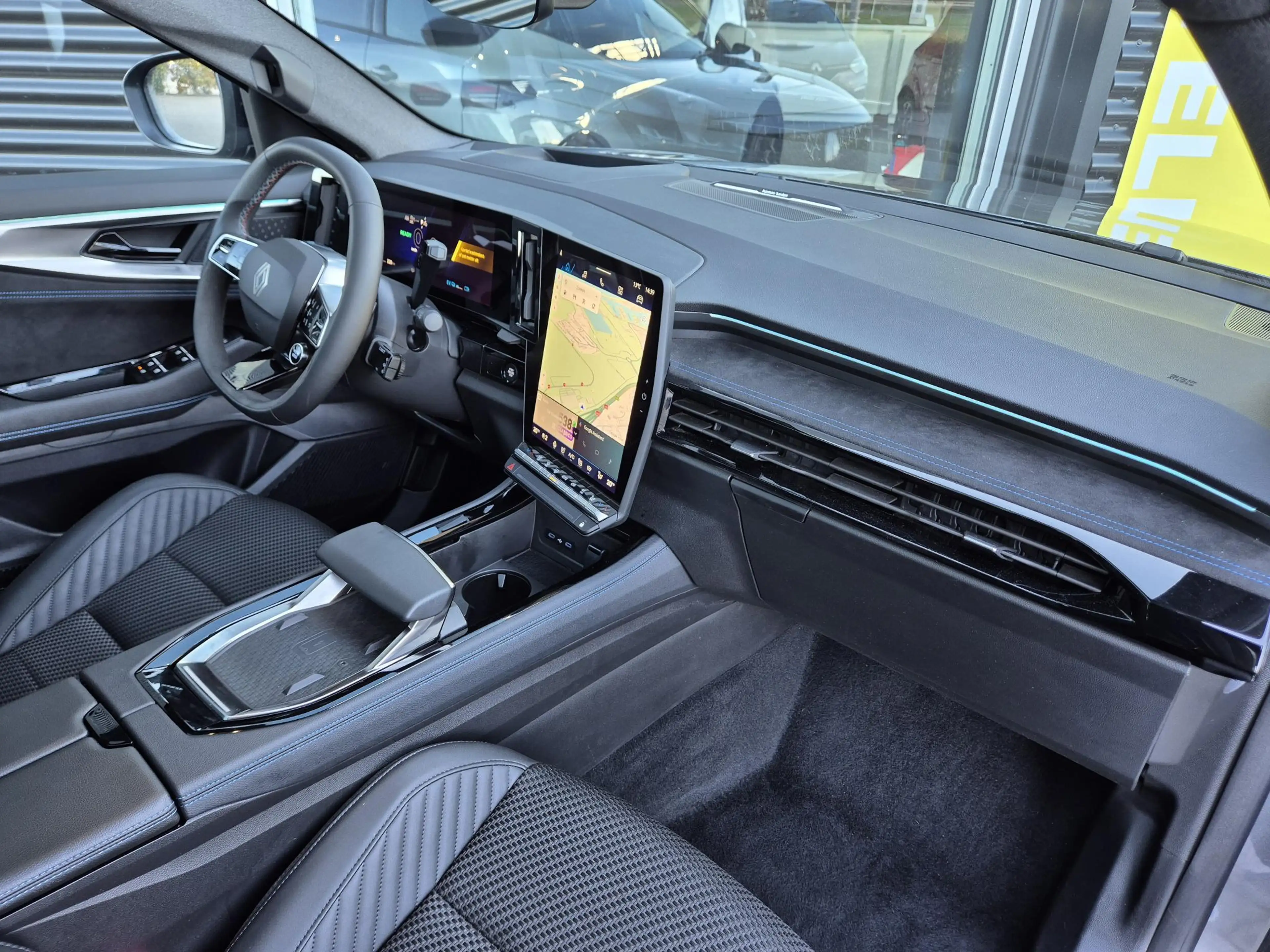 Renault Austral 1.2 E-Tech full hybrid 200 esprit Alpine All Seaso — photo 37