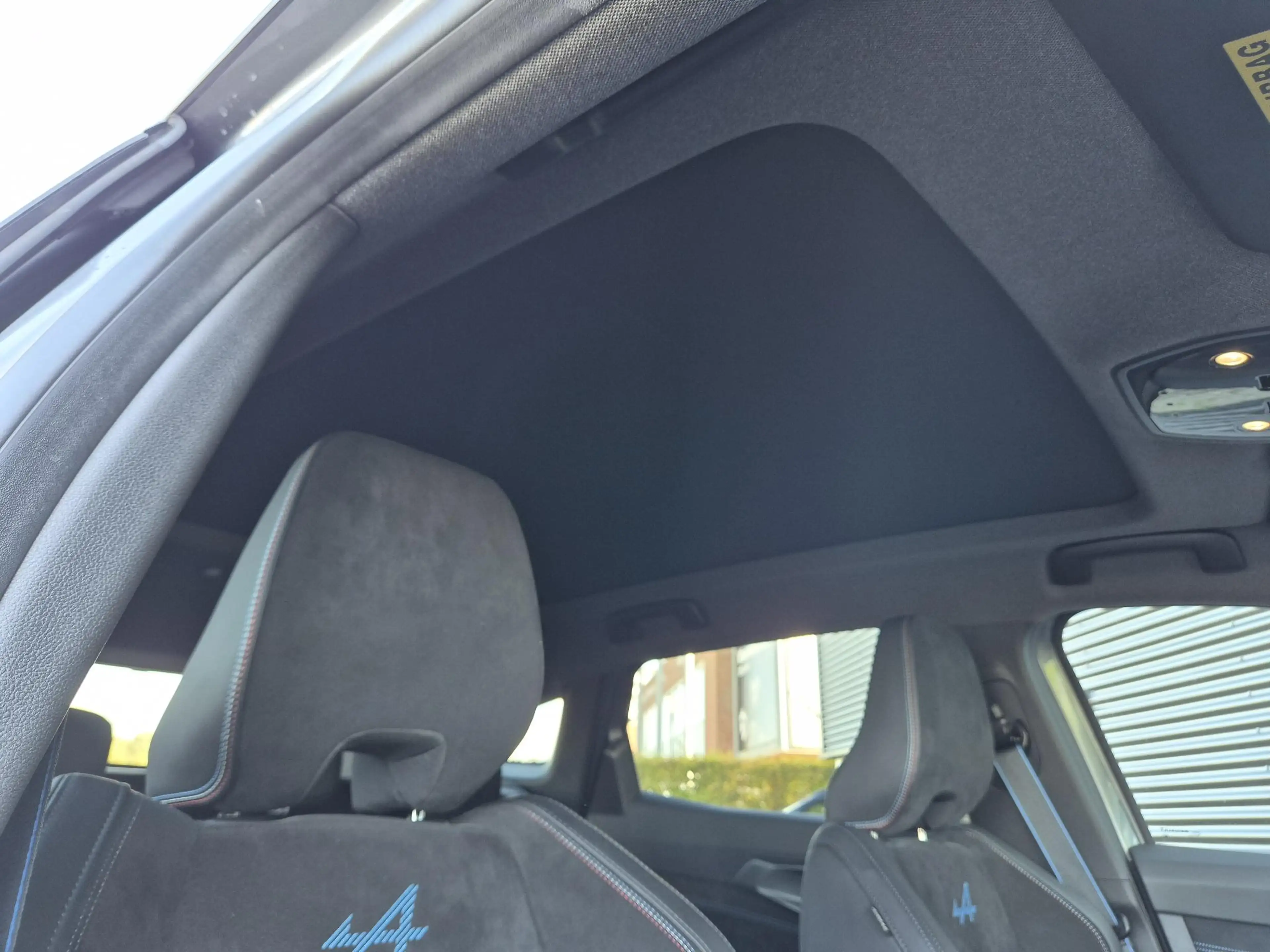 Renault Austral 1.2 E-Tech full hybrid 200 esprit Alpine All Seaso — photo 43