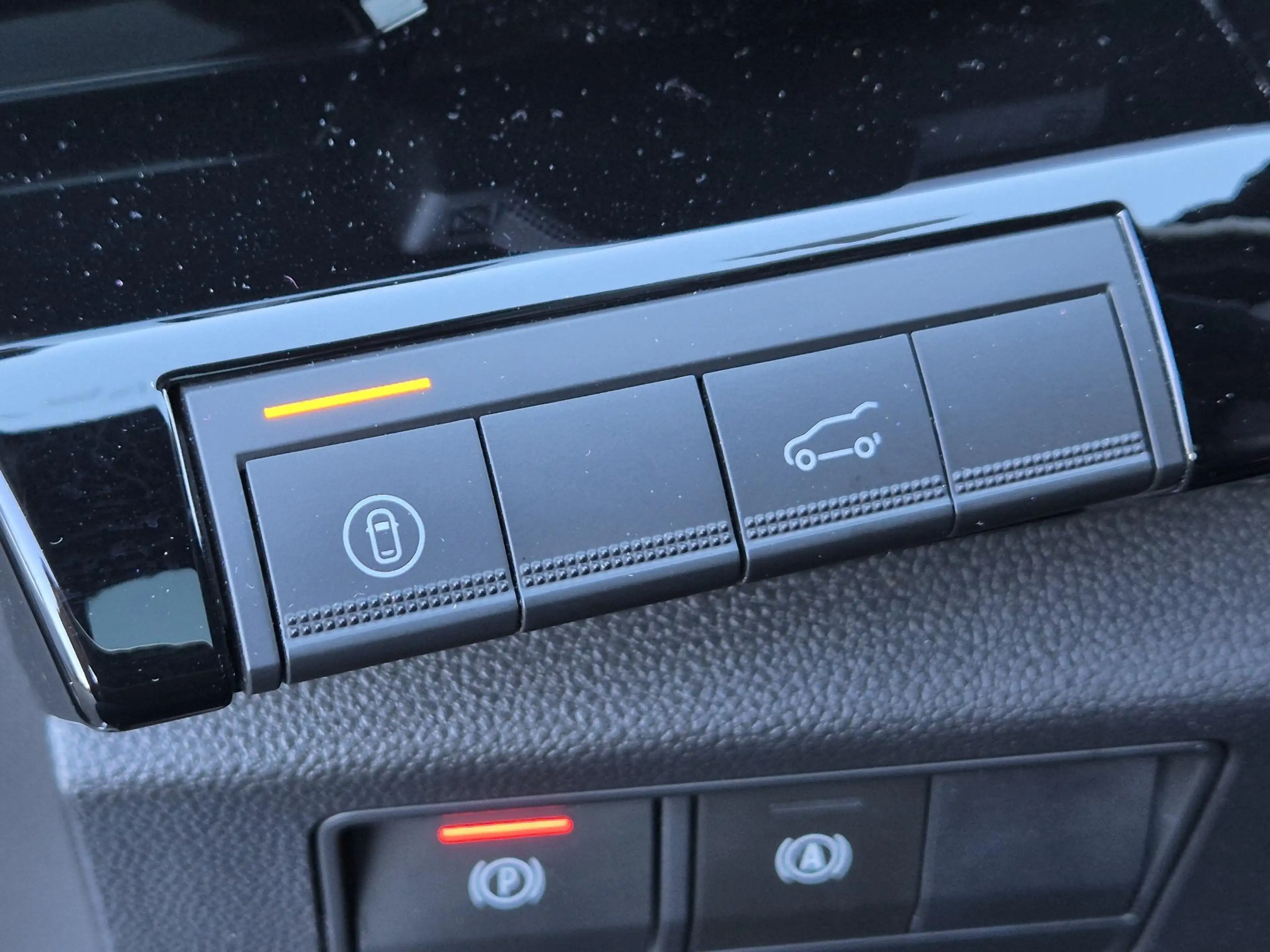 Renault Austral 1.2 E-Tech full hybrid 200 esprit Alpine All Seaso — photo 31
