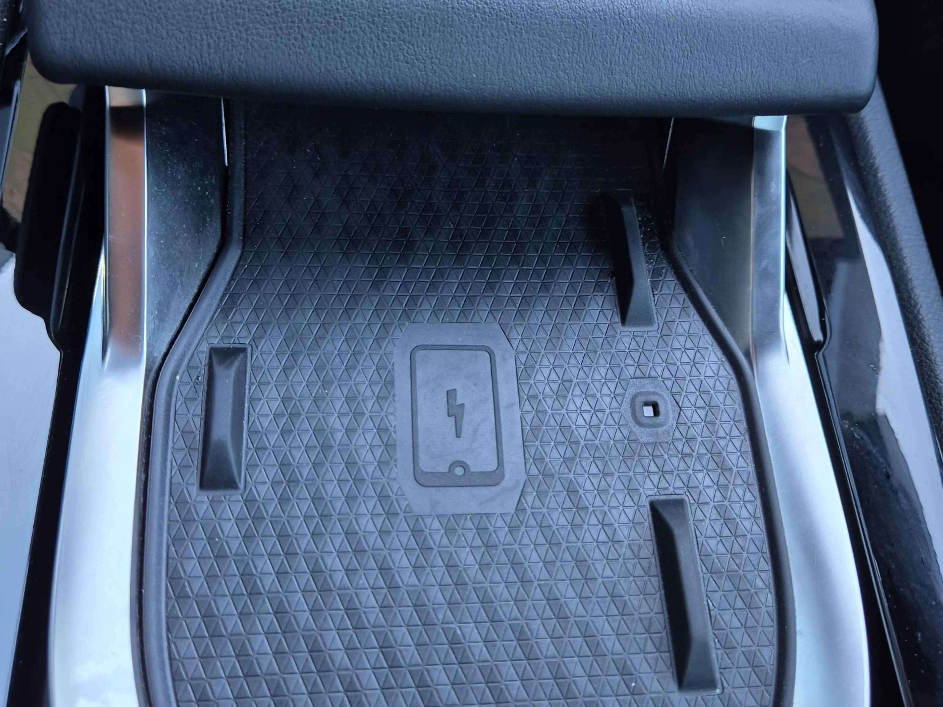 Renault Austral 1.2 E-Tech full hybrid 200 esprit Alpine All Seaso — photo 26