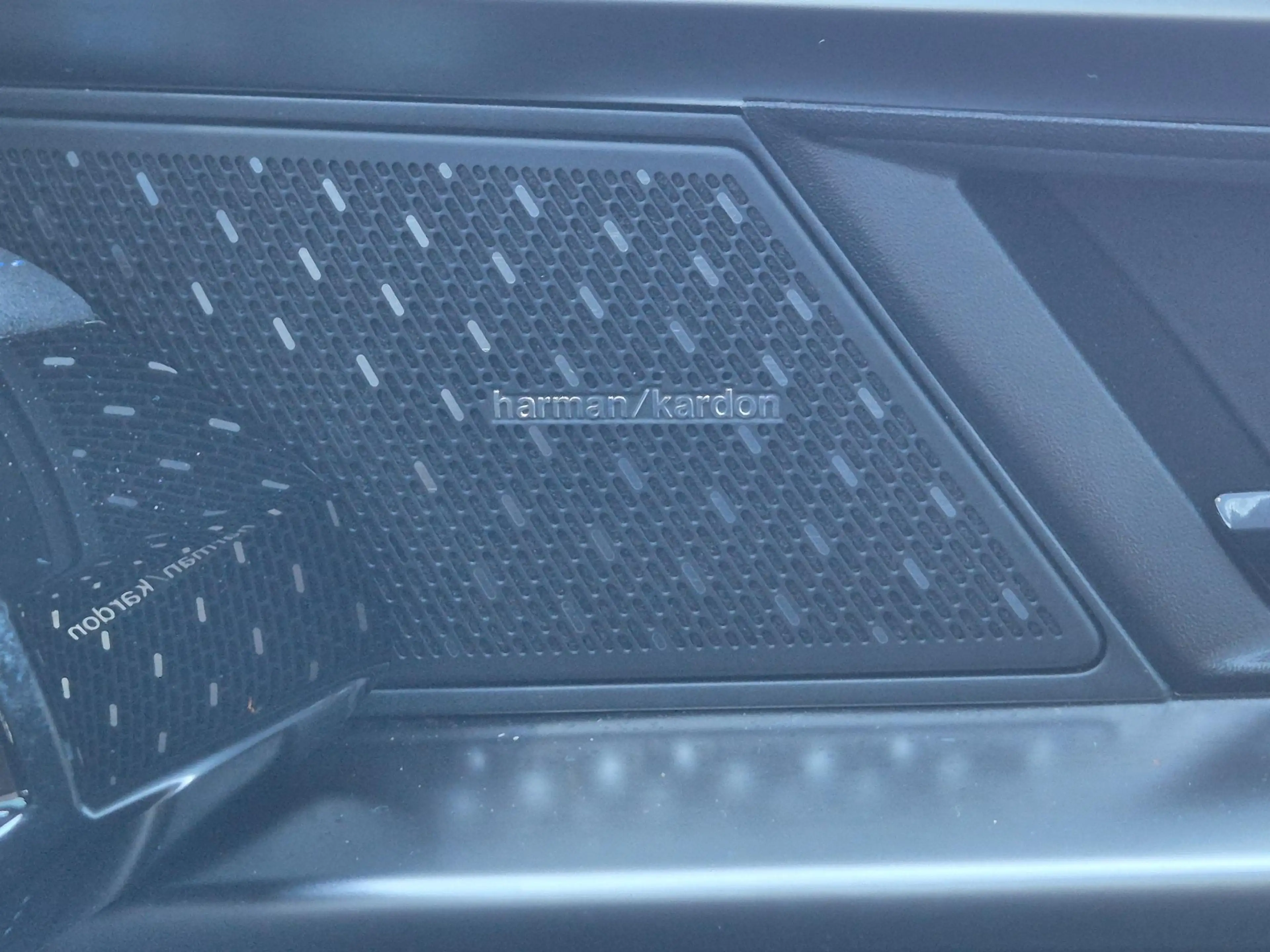 Renault Austral 1.2 E-Tech full hybrid 200 esprit Alpine All Seaso — photo 28