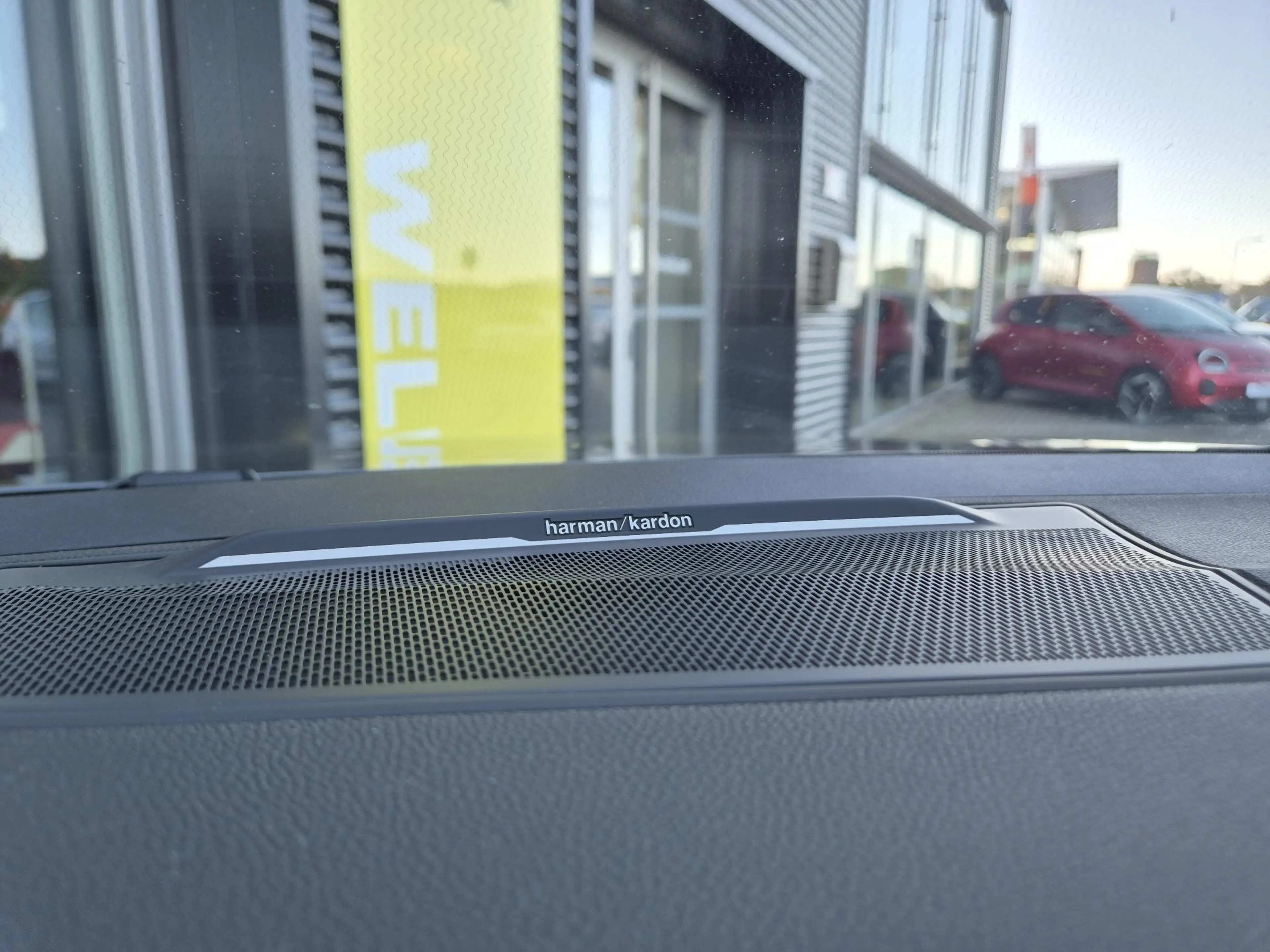 Renault Austral 1.2 E-Tech full hybrid 200 esprit Alpine All Seaso — photo 30