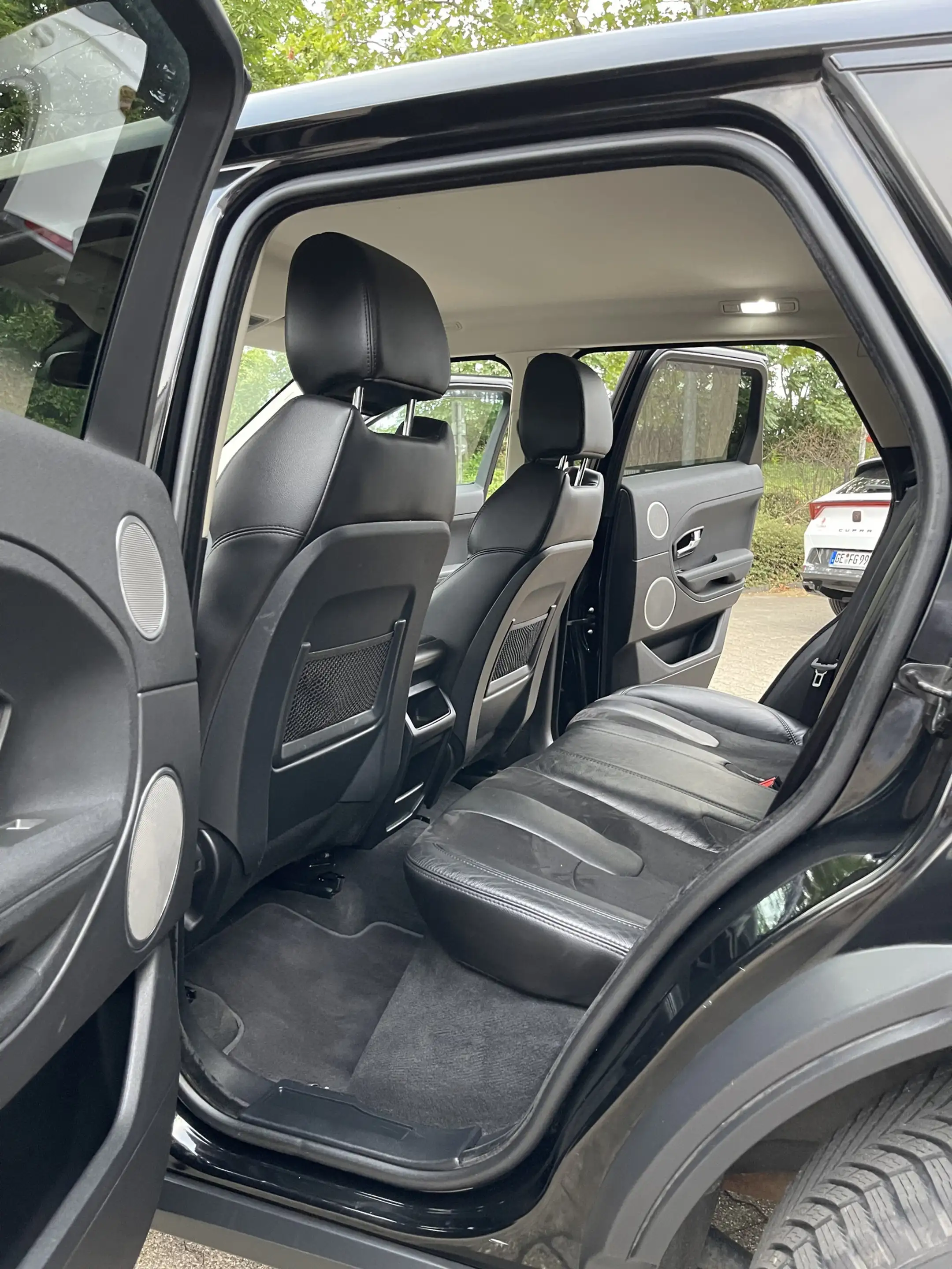 Land Rover Range Rover Evoque Pure 2.2 TD4| AUTOMATIK| SPORT| PDC| TEMPO| KLIMA| — photo 13