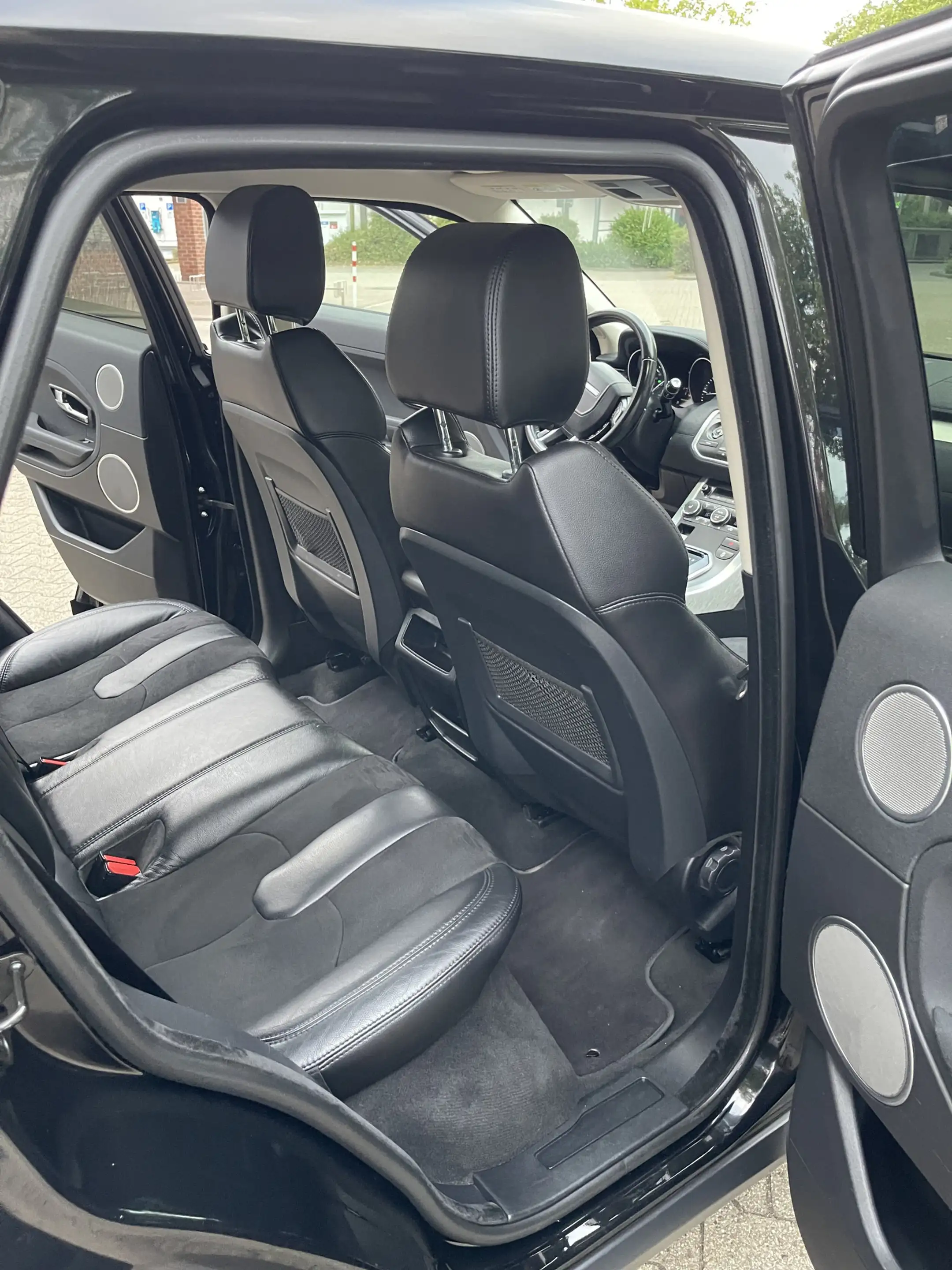 Land Rover Range Rover Evoque Pure 2.2 TD4| AUTOMATIK| SPORT| PDC| TEMPO| KLIMA| — photo 14