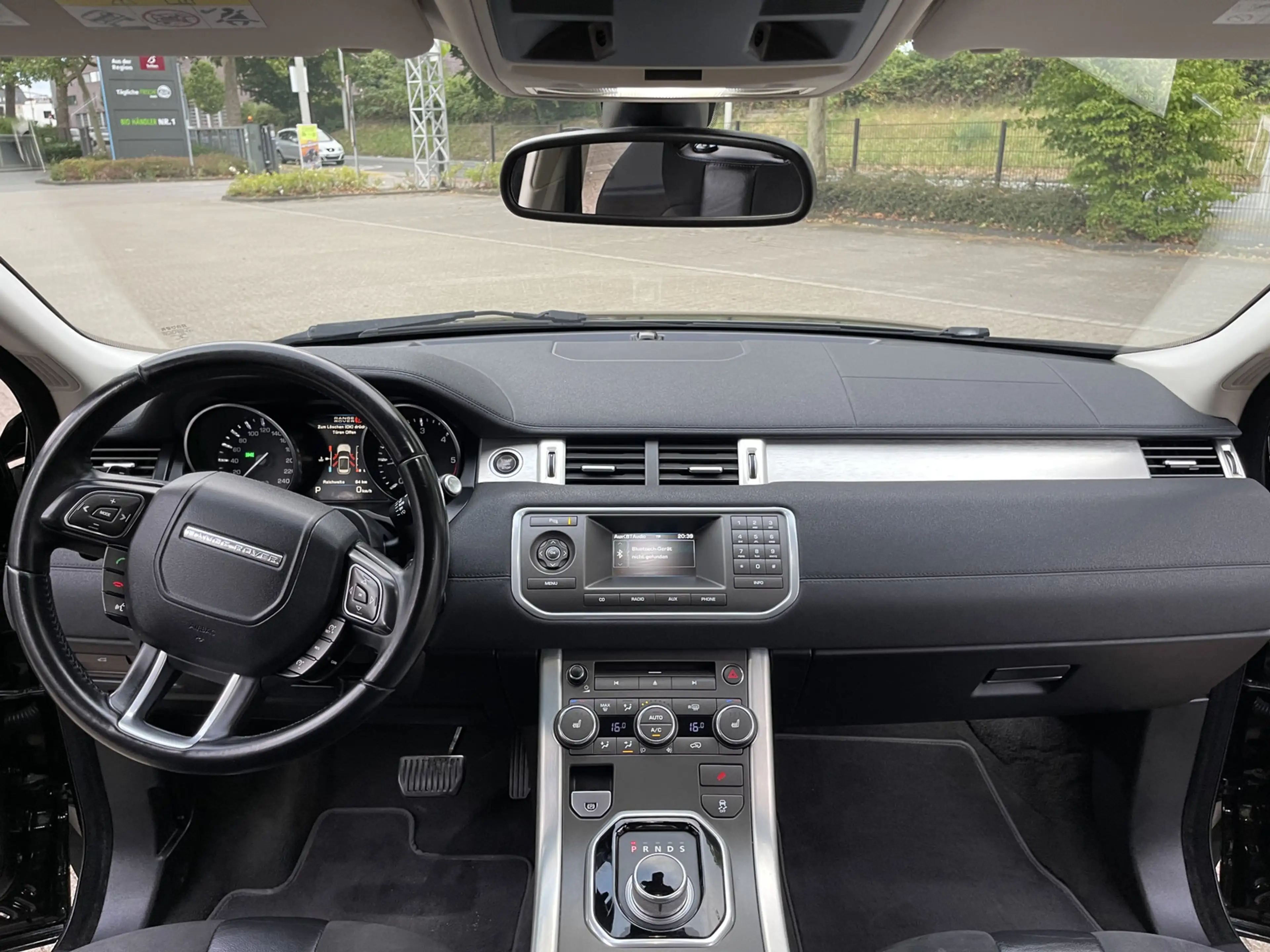 Land Rover Range Rover Evoque Pure 2.2 TD4| AUTOMATIK| SPORT| PDC| TEMPO| KLIMA| — photo 8