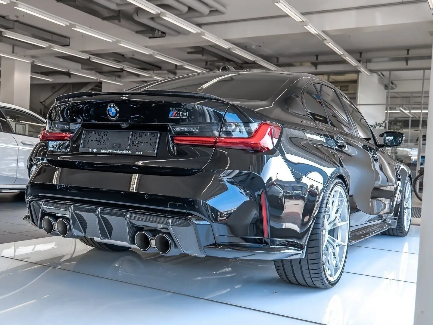 BMW M3 Competition M xDrive + Akrapovic + M Performance F Noir - 2